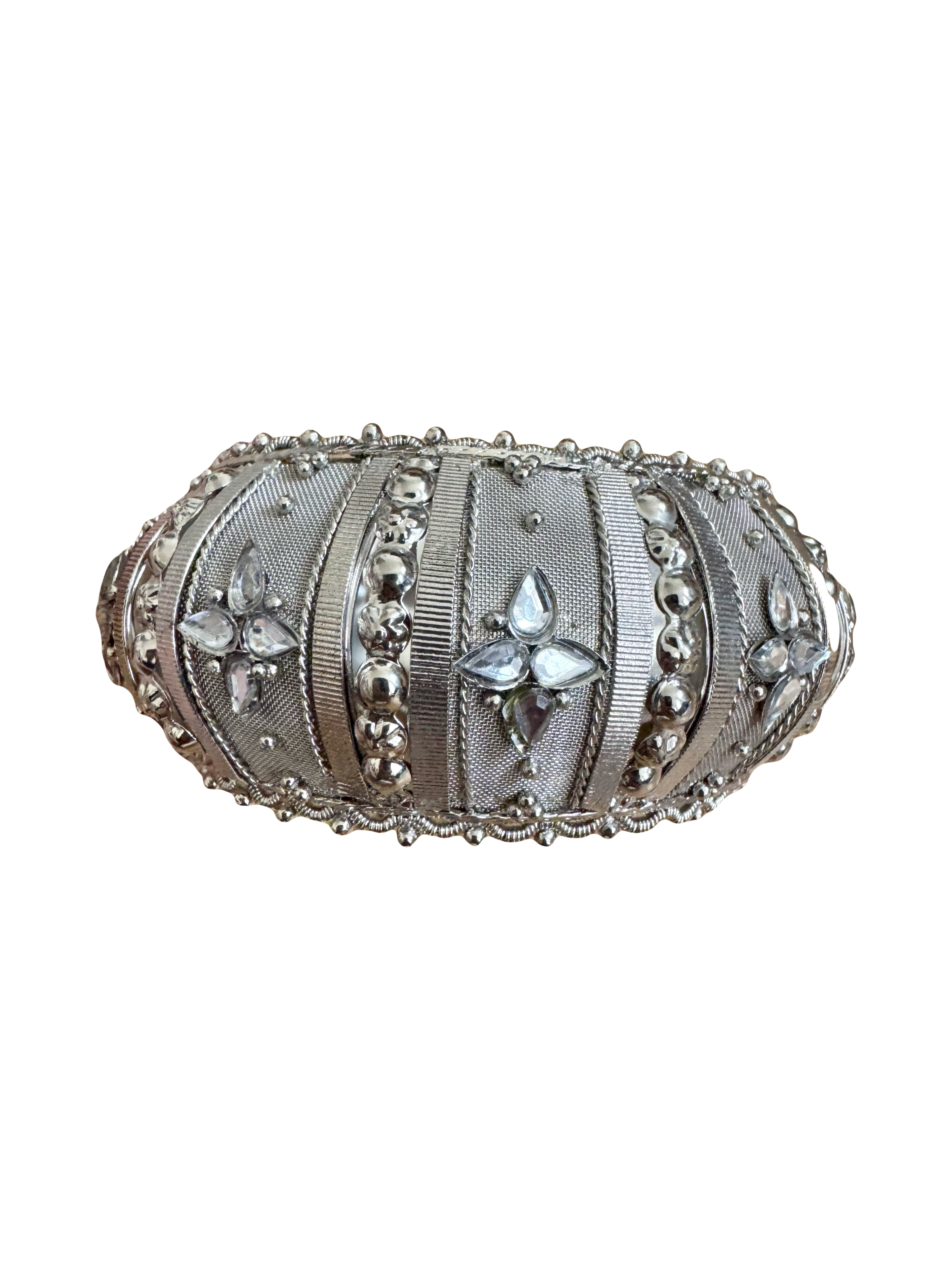 Stillwhisper Relics Cuff