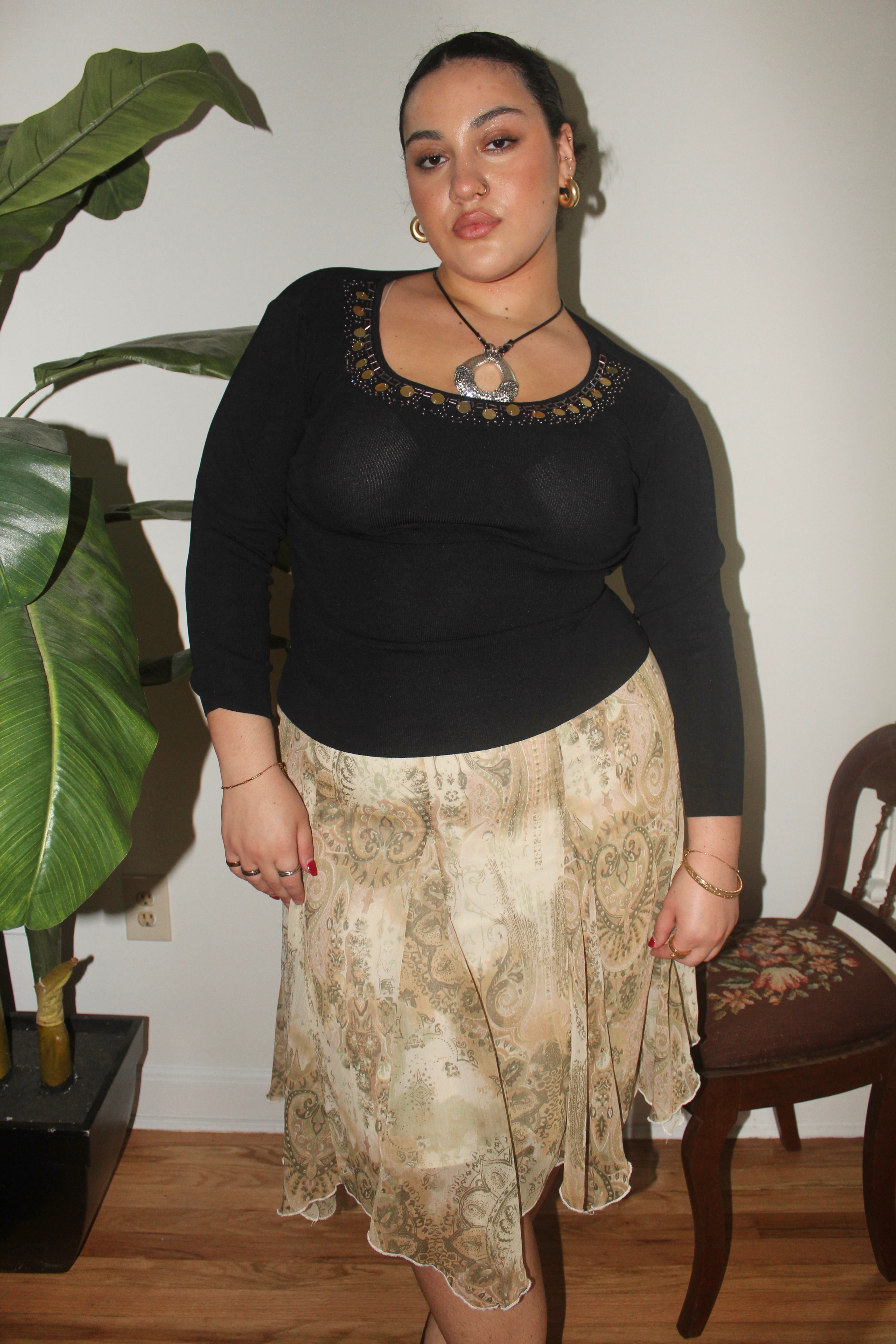 Vintage 90s Tassel Embroidered Long Sleeve (L)