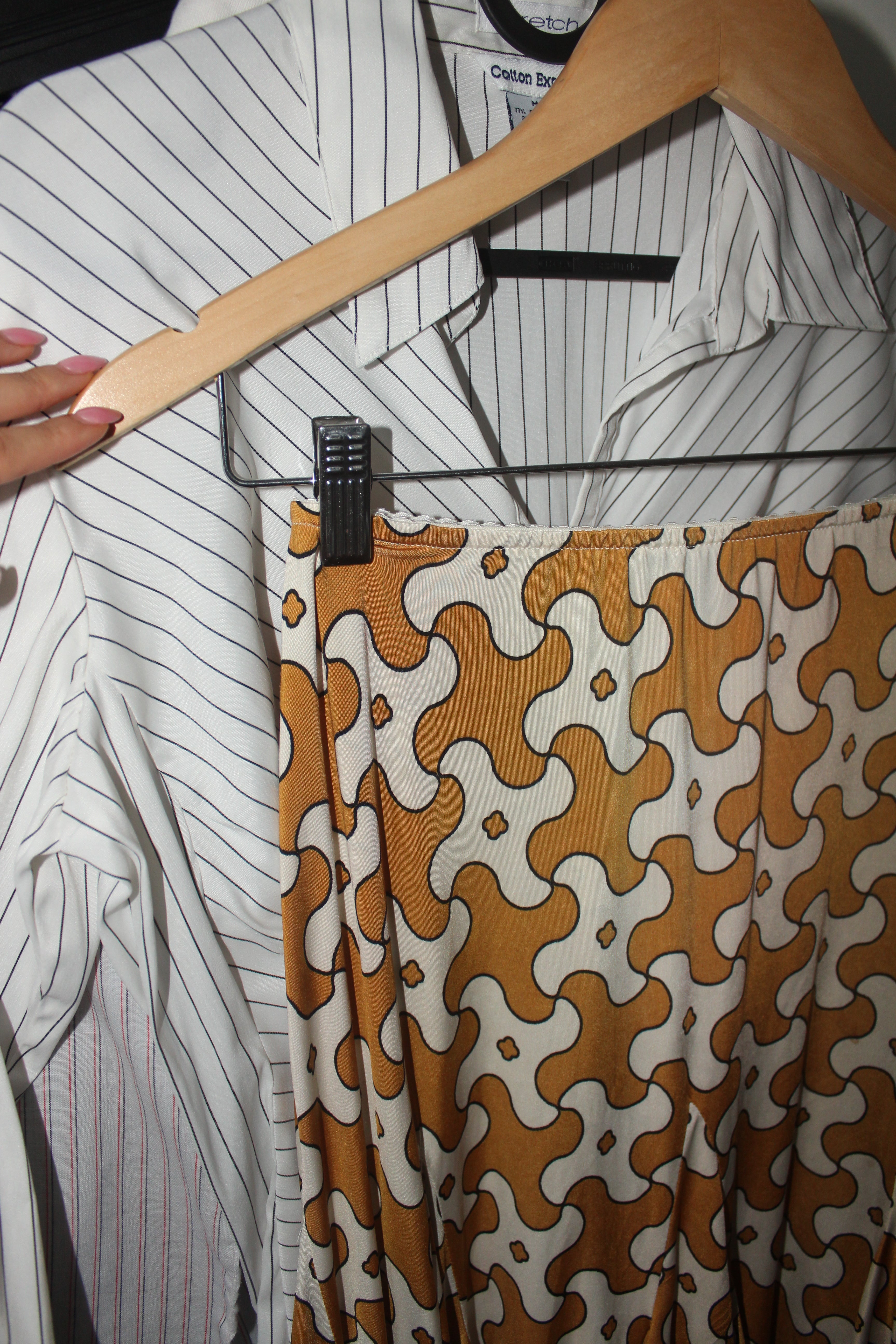 Vintage 90s Geometric Ruffled Midi Skirt (XS)