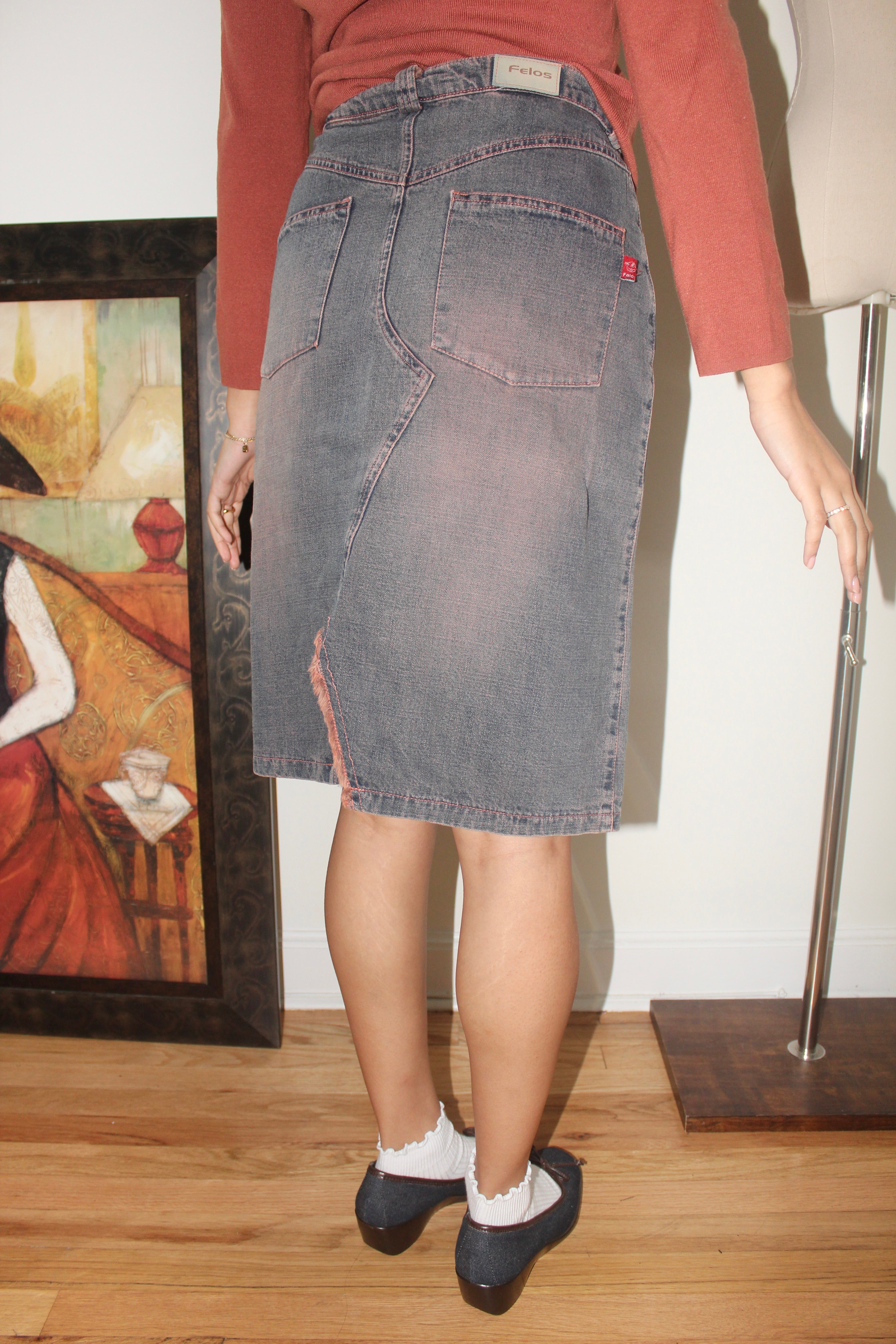 Vintage 90s Exposed Seam Denim Midi Skirt (S/M)