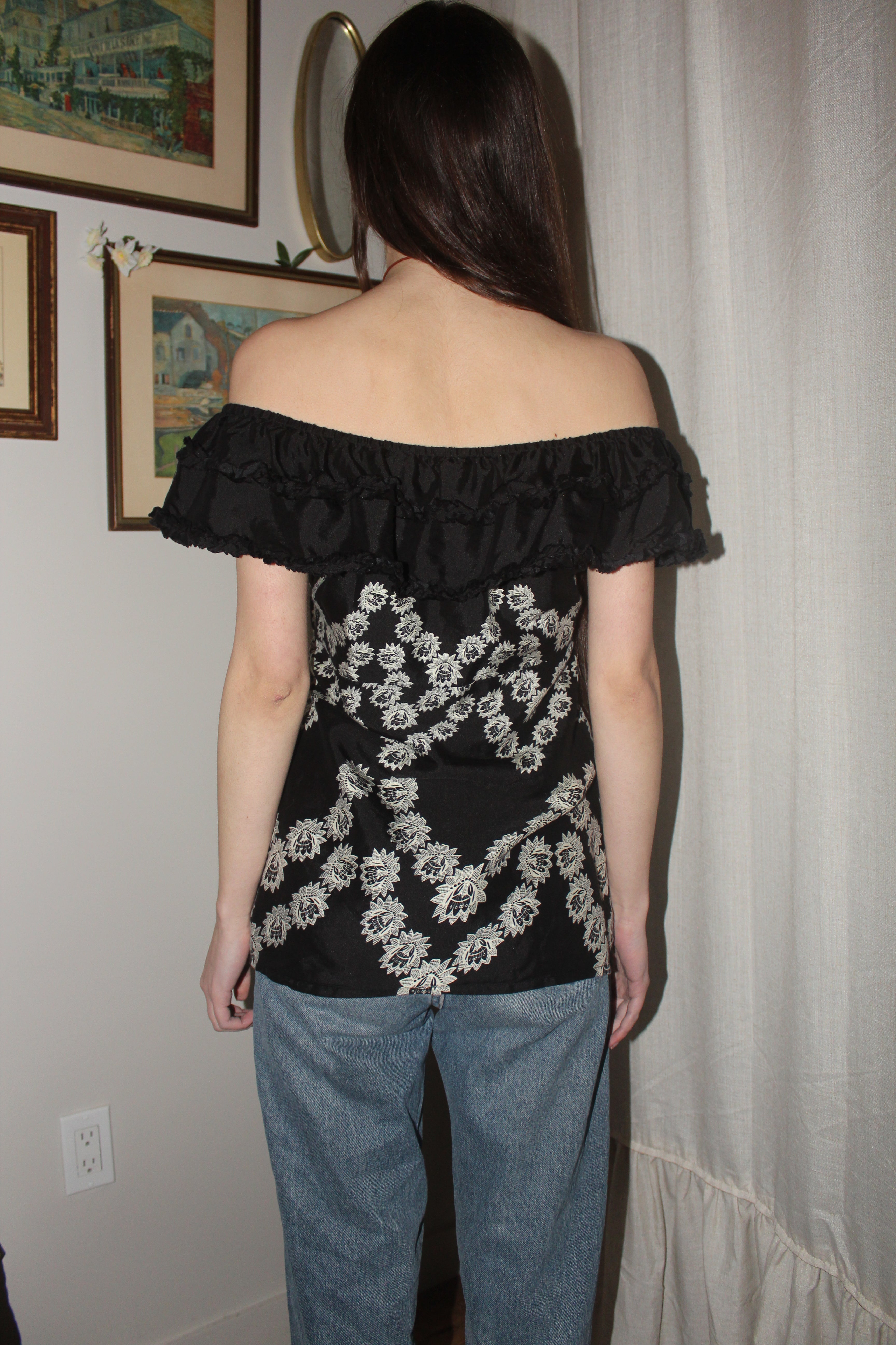 Vintage Ruffled Off the Shoulder Boho Blouse (S/M)
