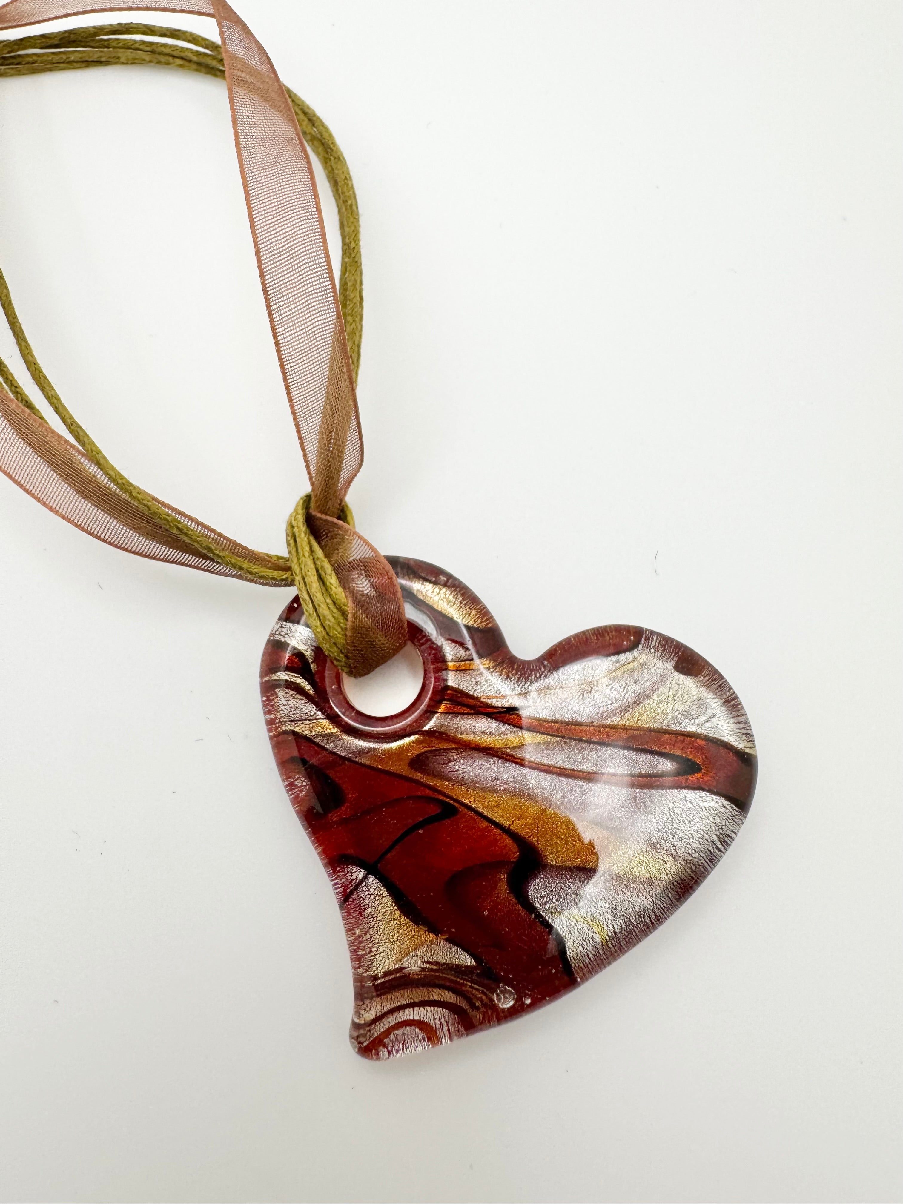 Ceramic Heart RIbbon Necklace