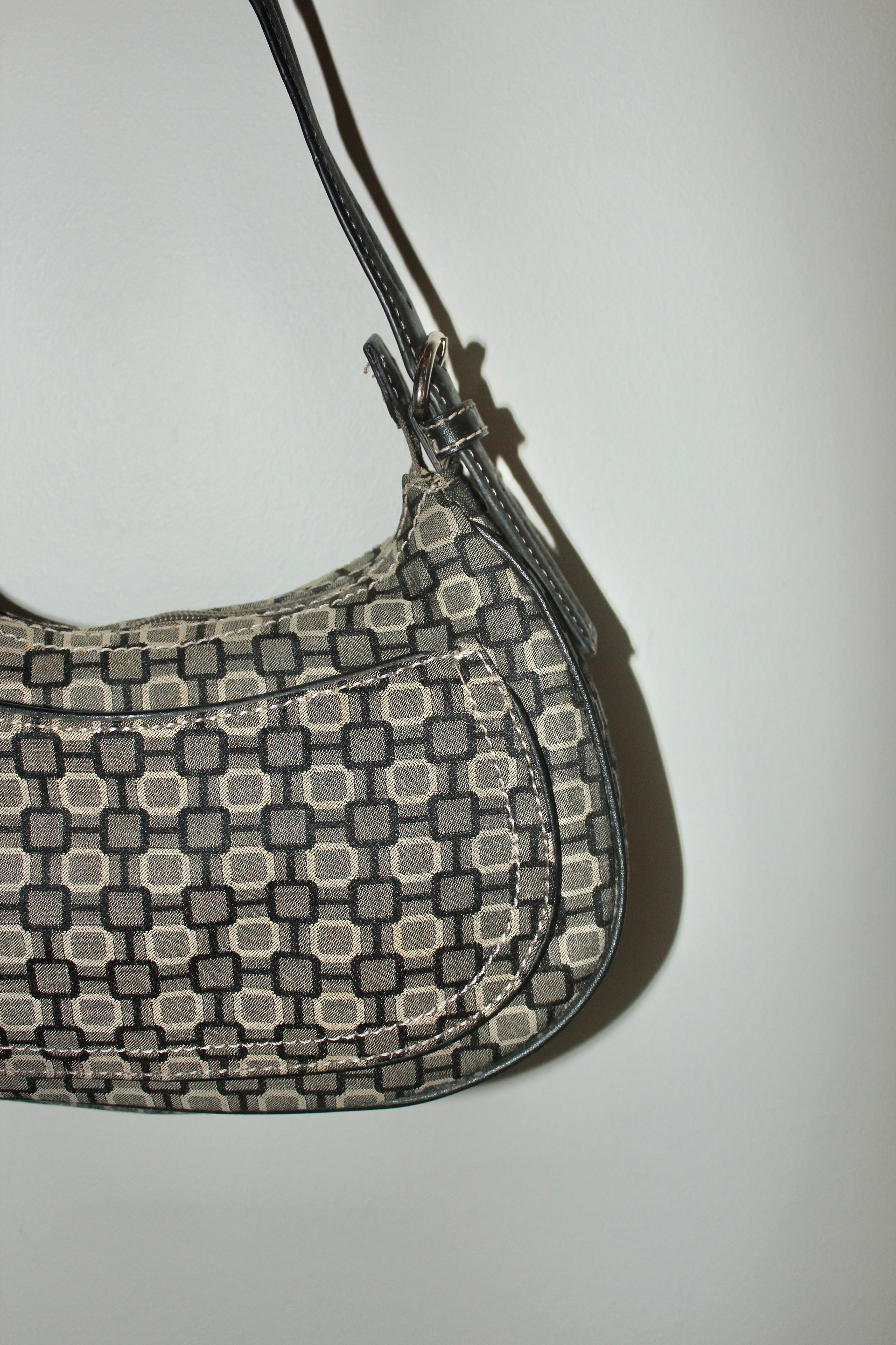 Vintage 90s Geometric Patterned Purse