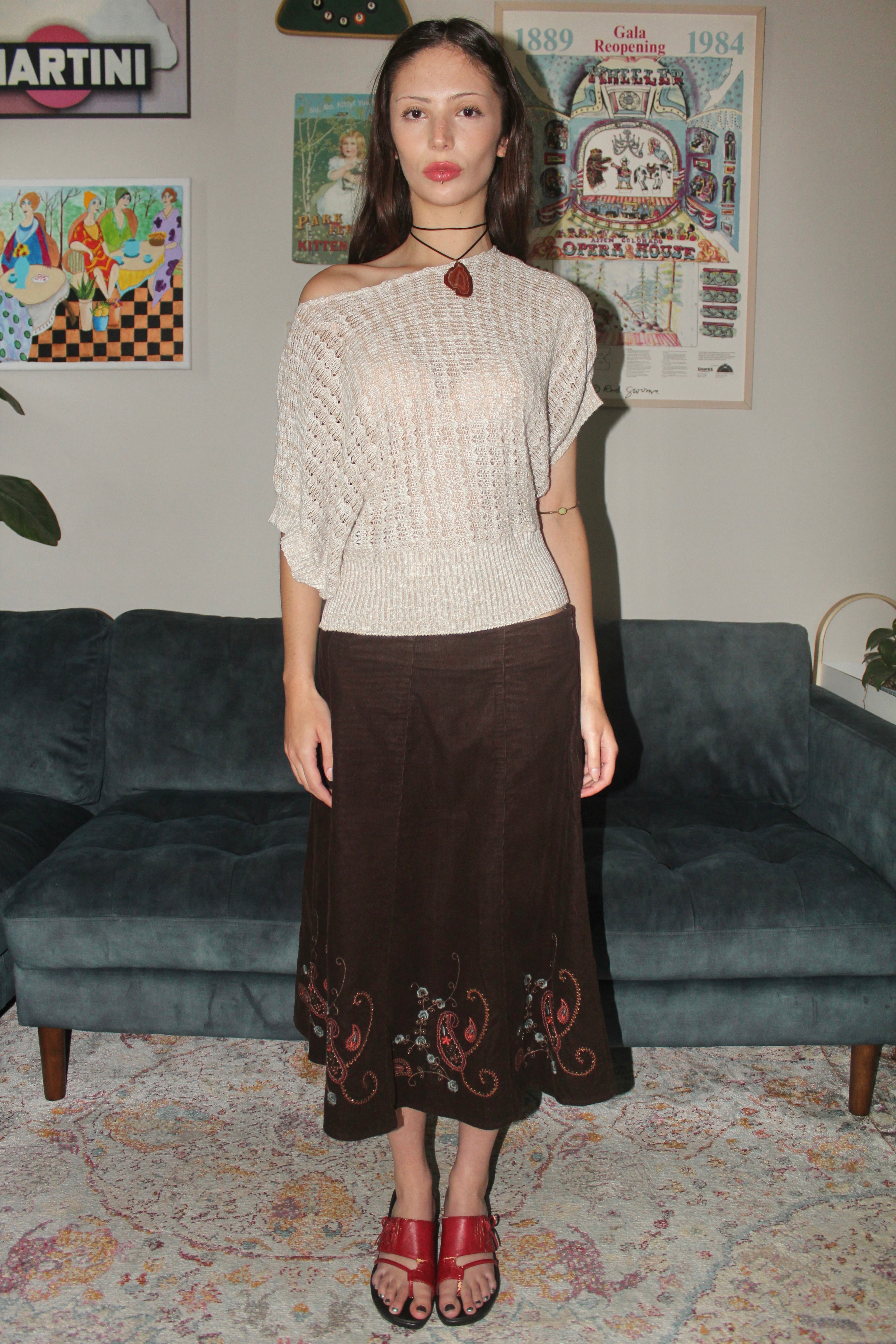 Vintage 90s Embroidered Chocolate Corduroy Midi Skirt (M)