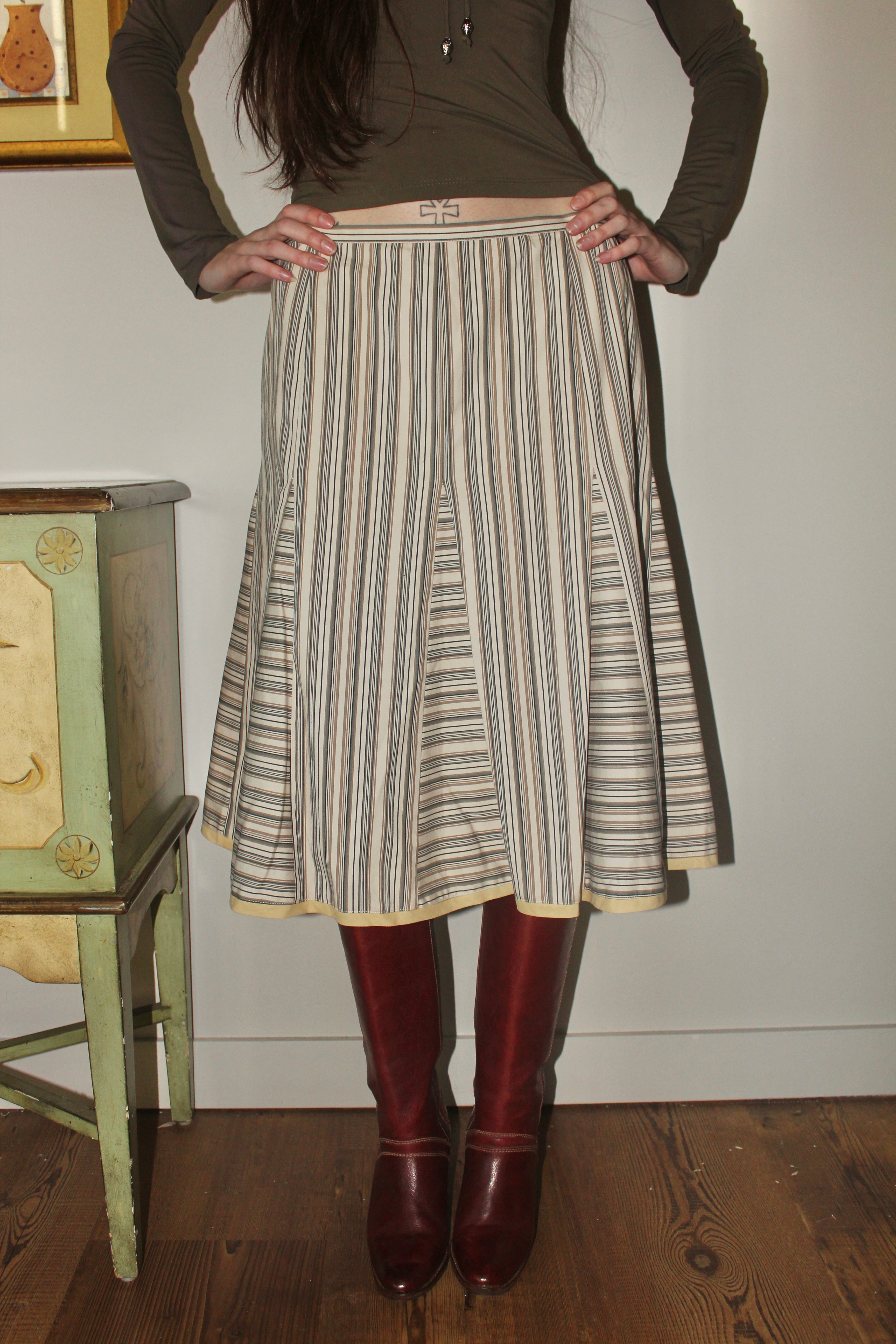 Vintage 90s Low Waist Pinstriped Midi Skirt (M)