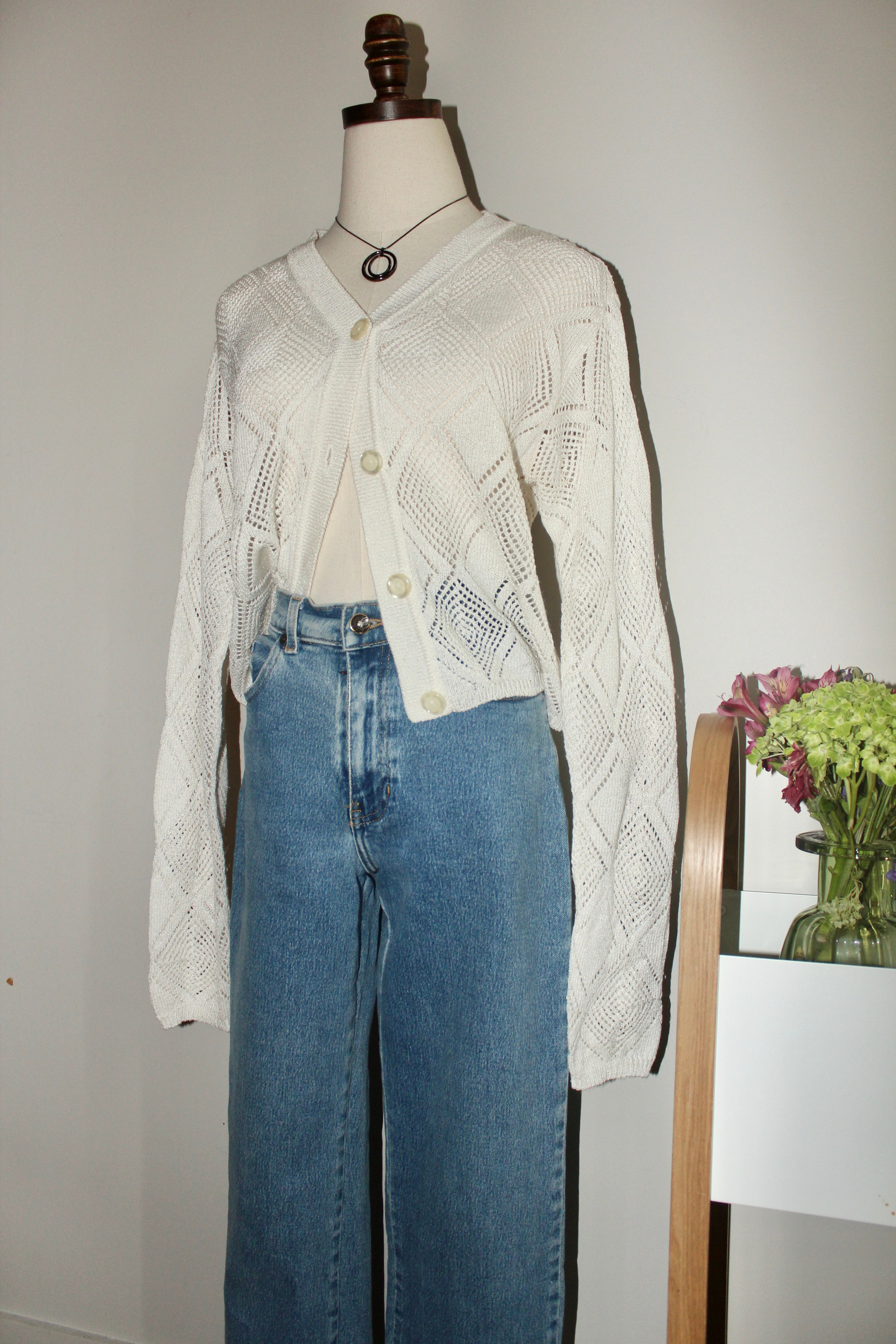 Vintage 90s Eyelet Cropped Cardi (S/M)