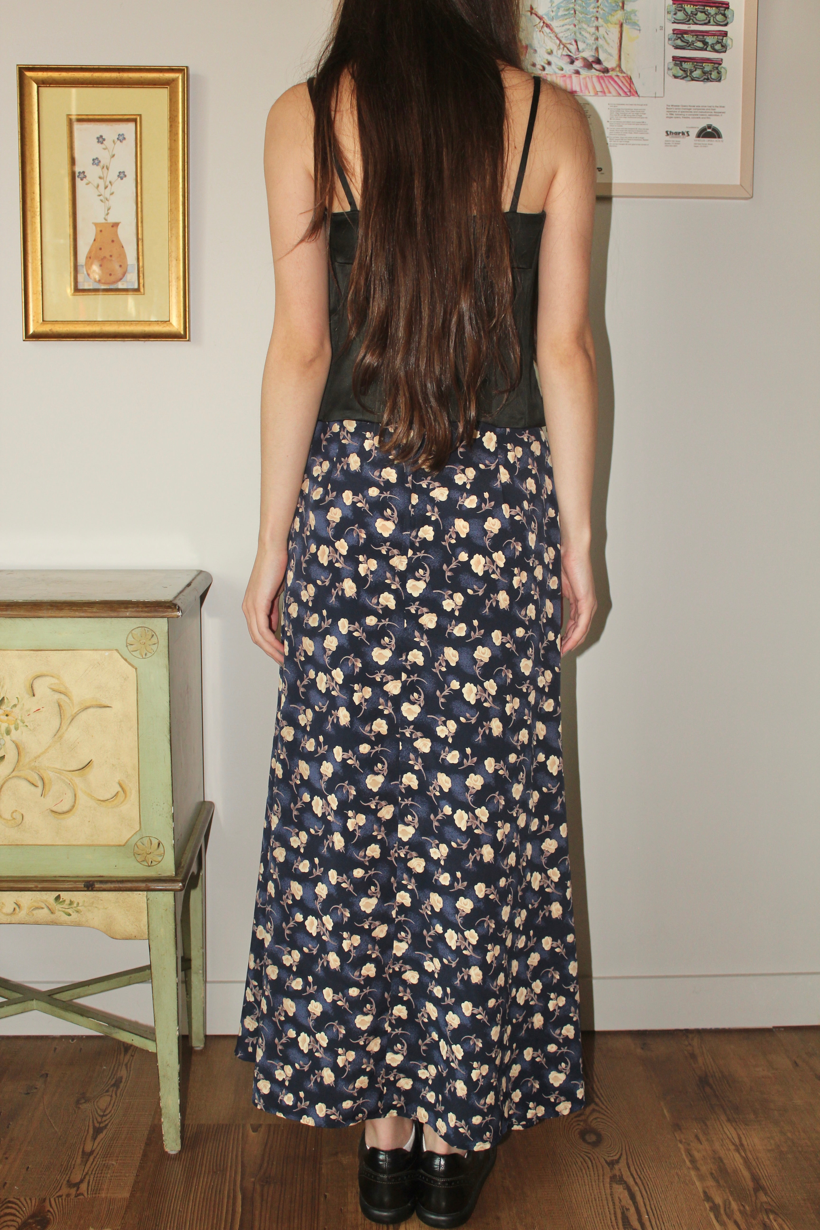 Vintage 90s Ditsy Floral Midi Skirt (S/M)
