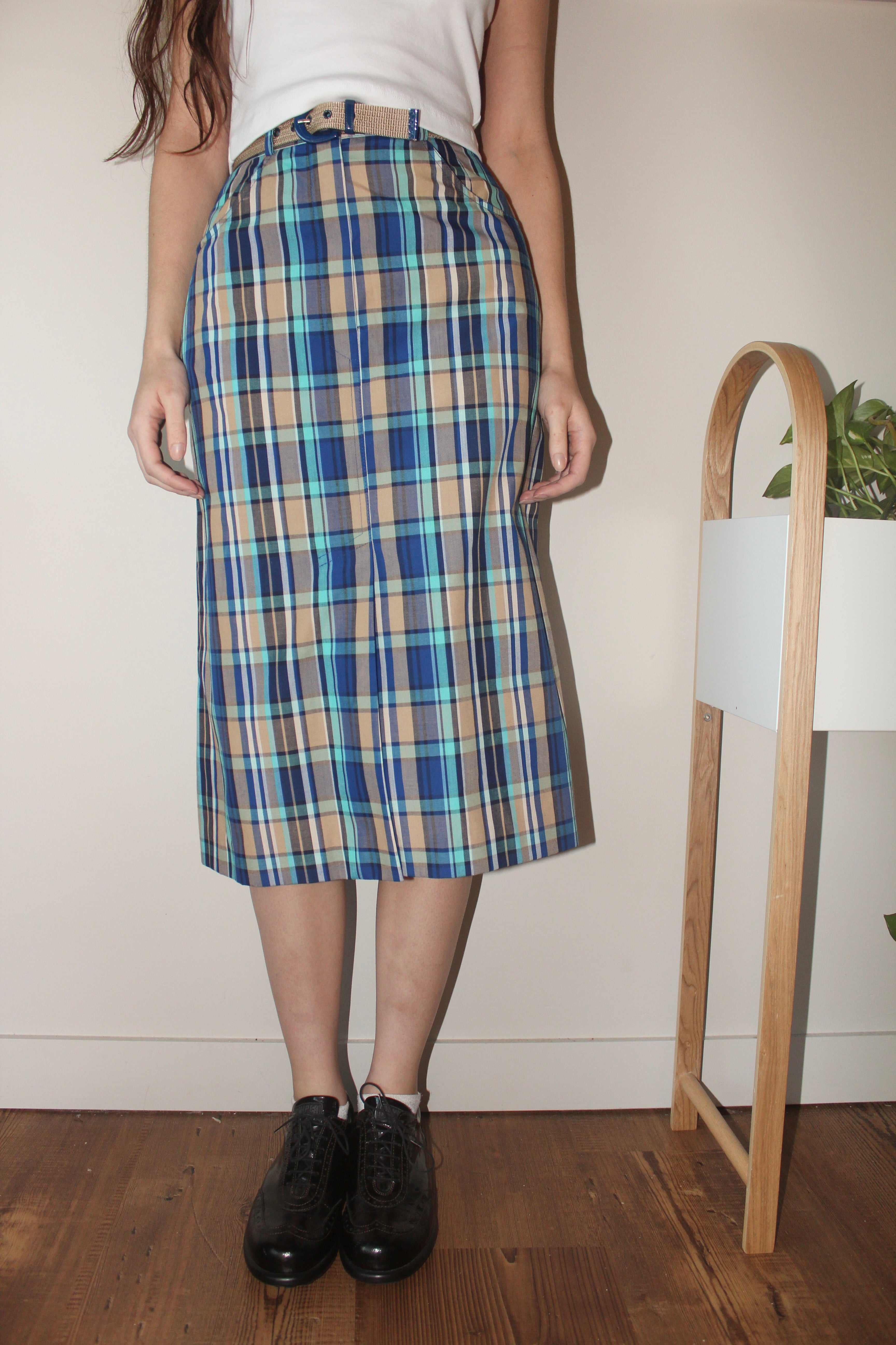 Vintage 70s Belted Plaid Highwaisted Midi Skirt (XS/S)