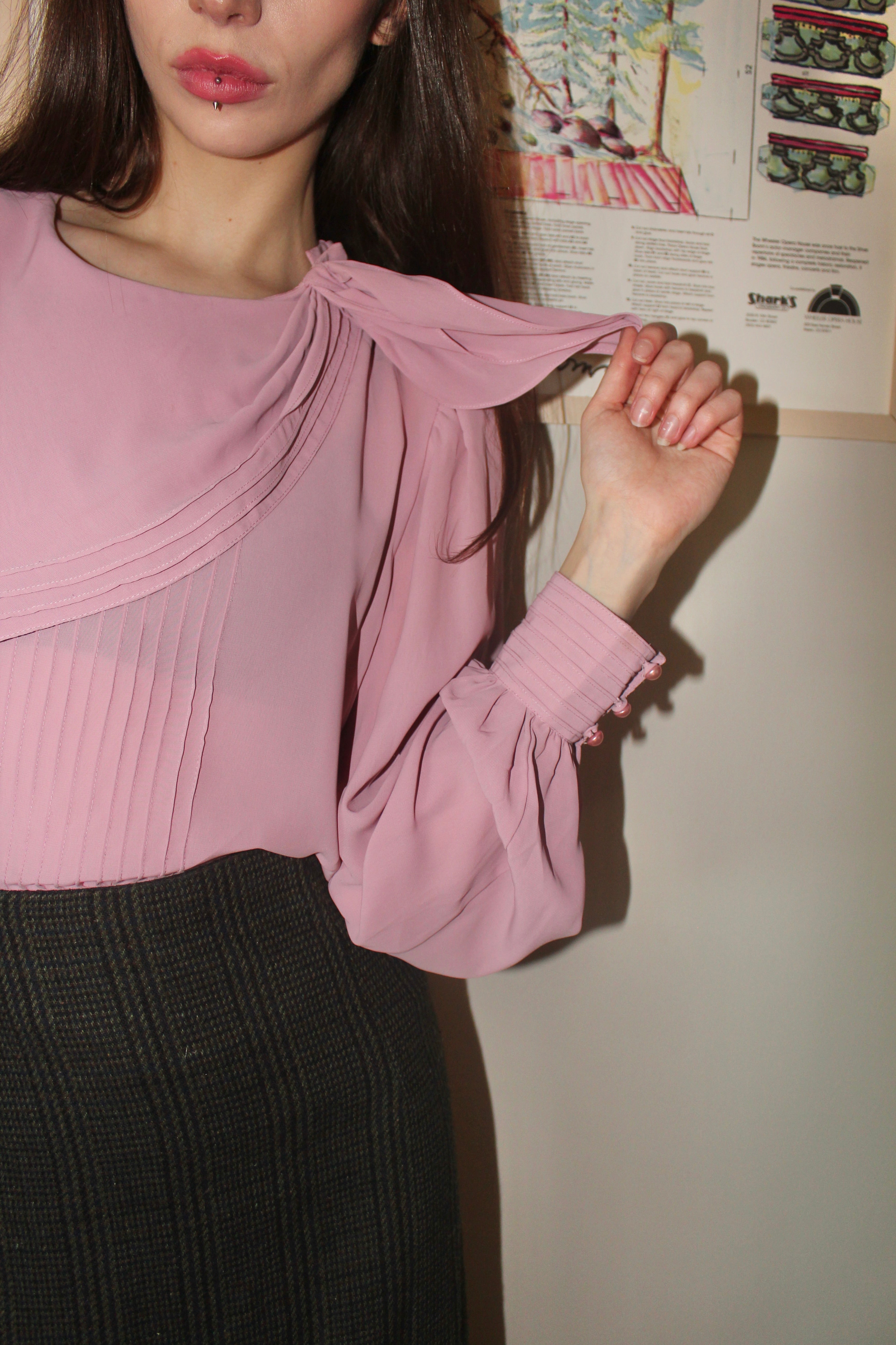 Vintage 80s Asymmetrical Collared Blouse (M)