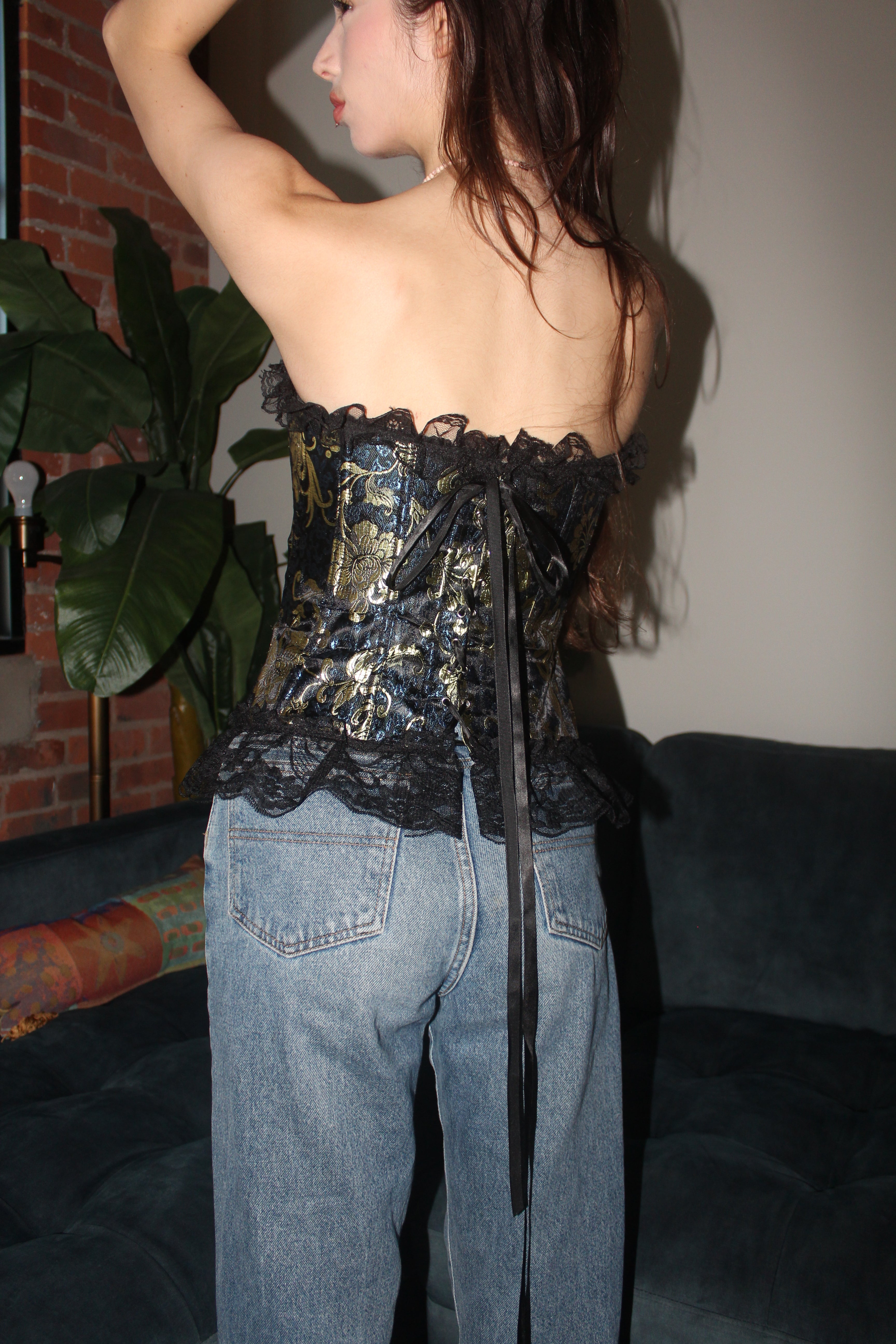 Vintage Lace Trim Ornate Corset
