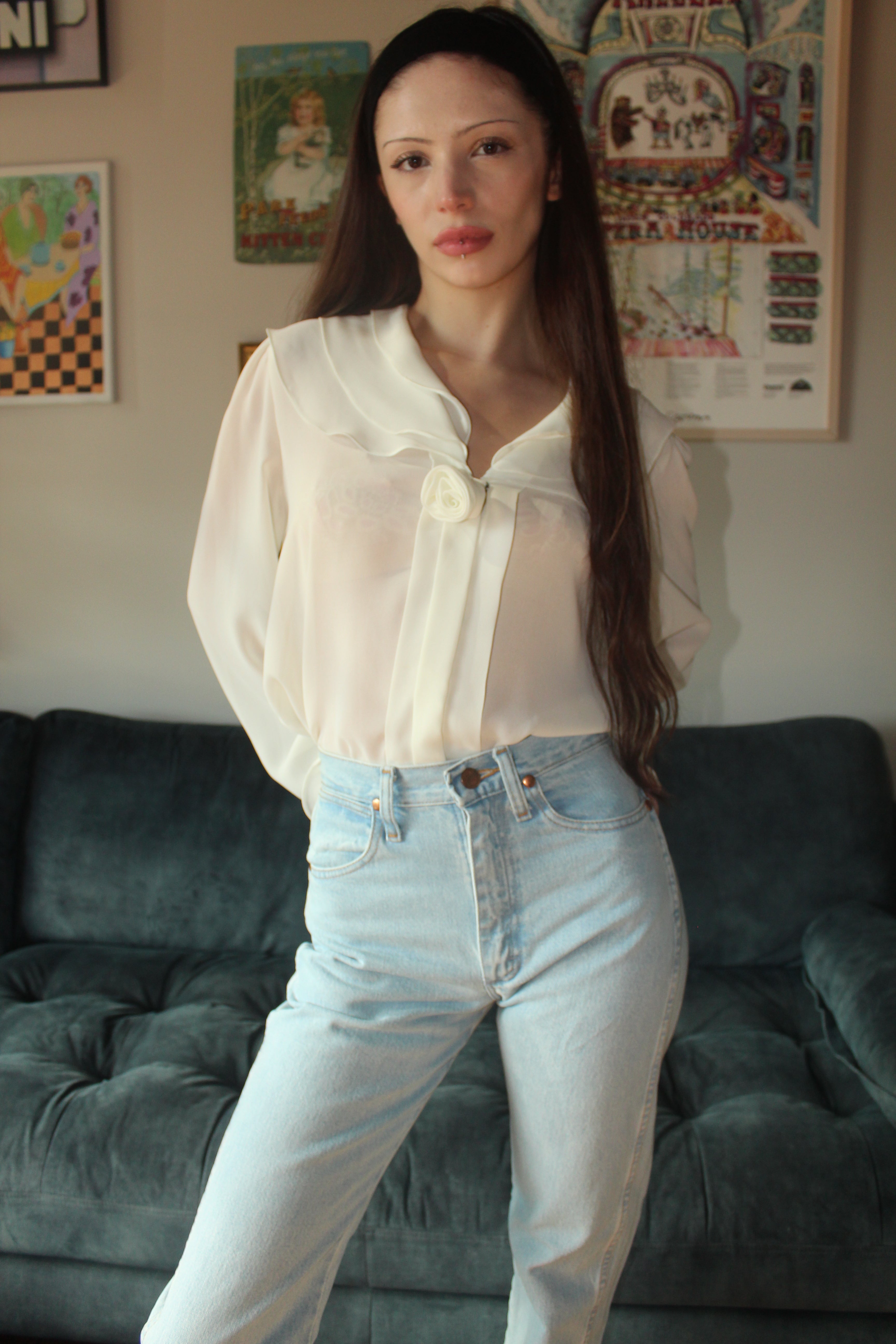 Vintage 90s Ivory Ruffled Collar Blouse (M)