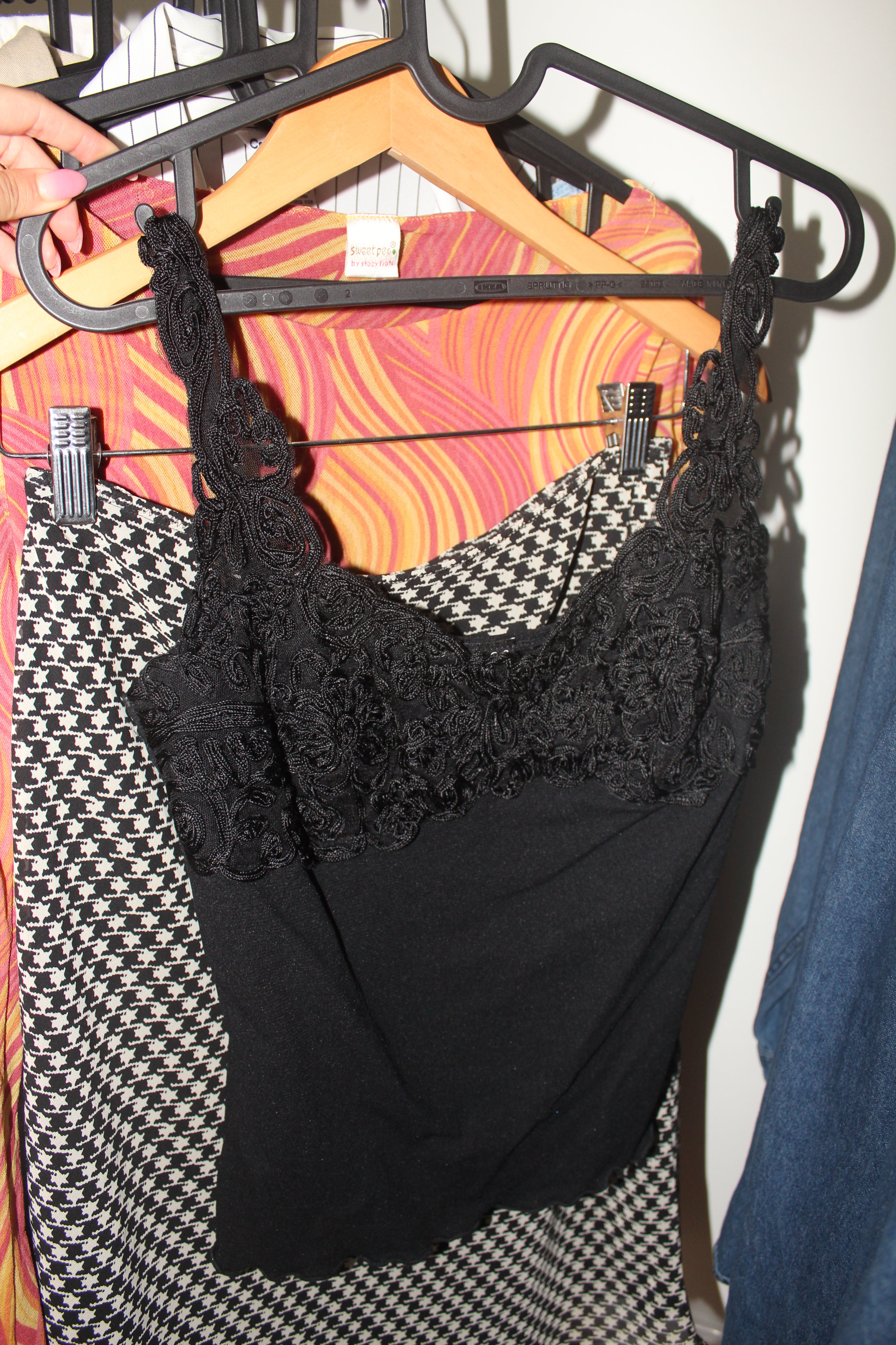Vintage 90s Lace Detailed Cami (M)