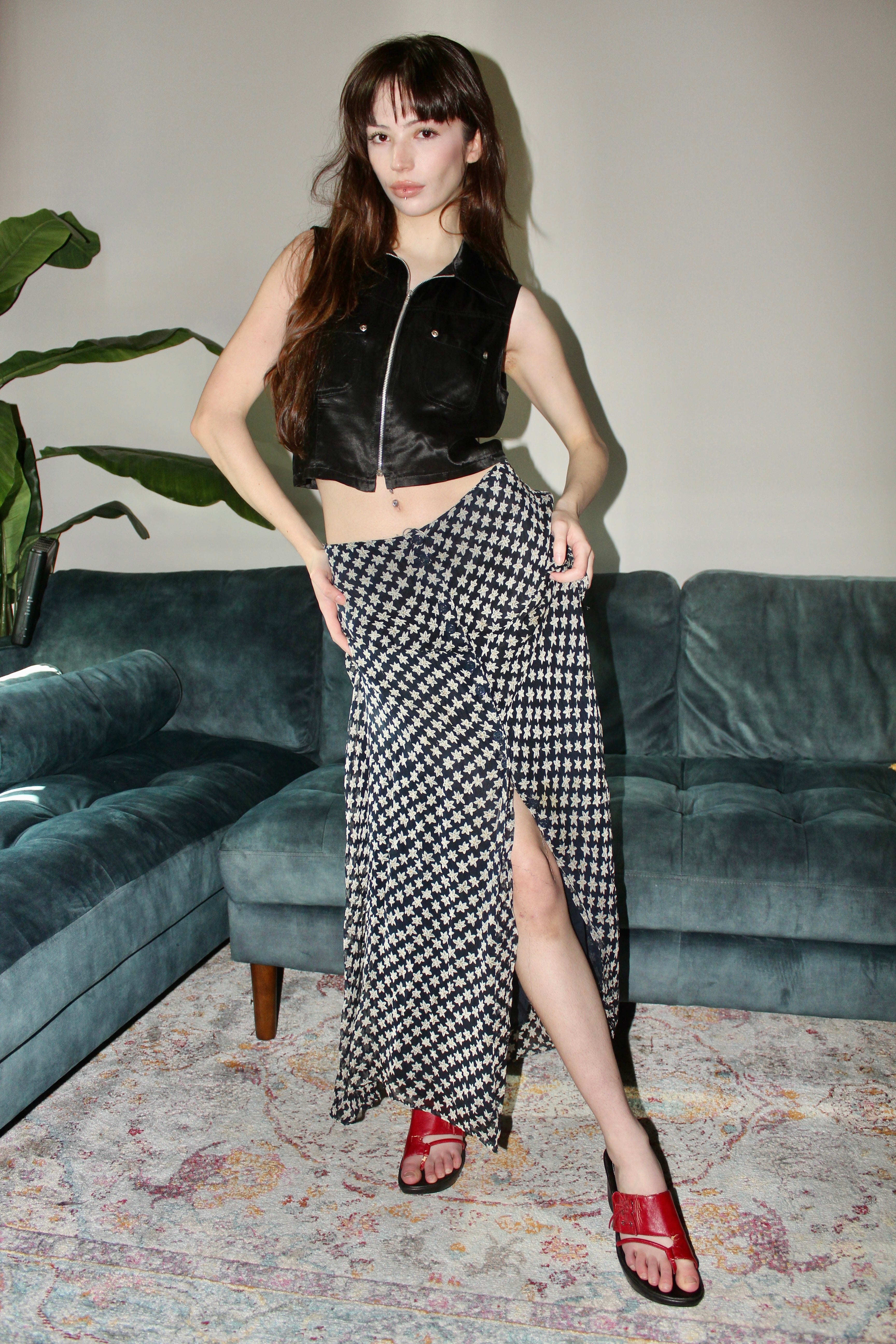 Vintage 90s Daisy Button Up Midi Skirt (S-M)