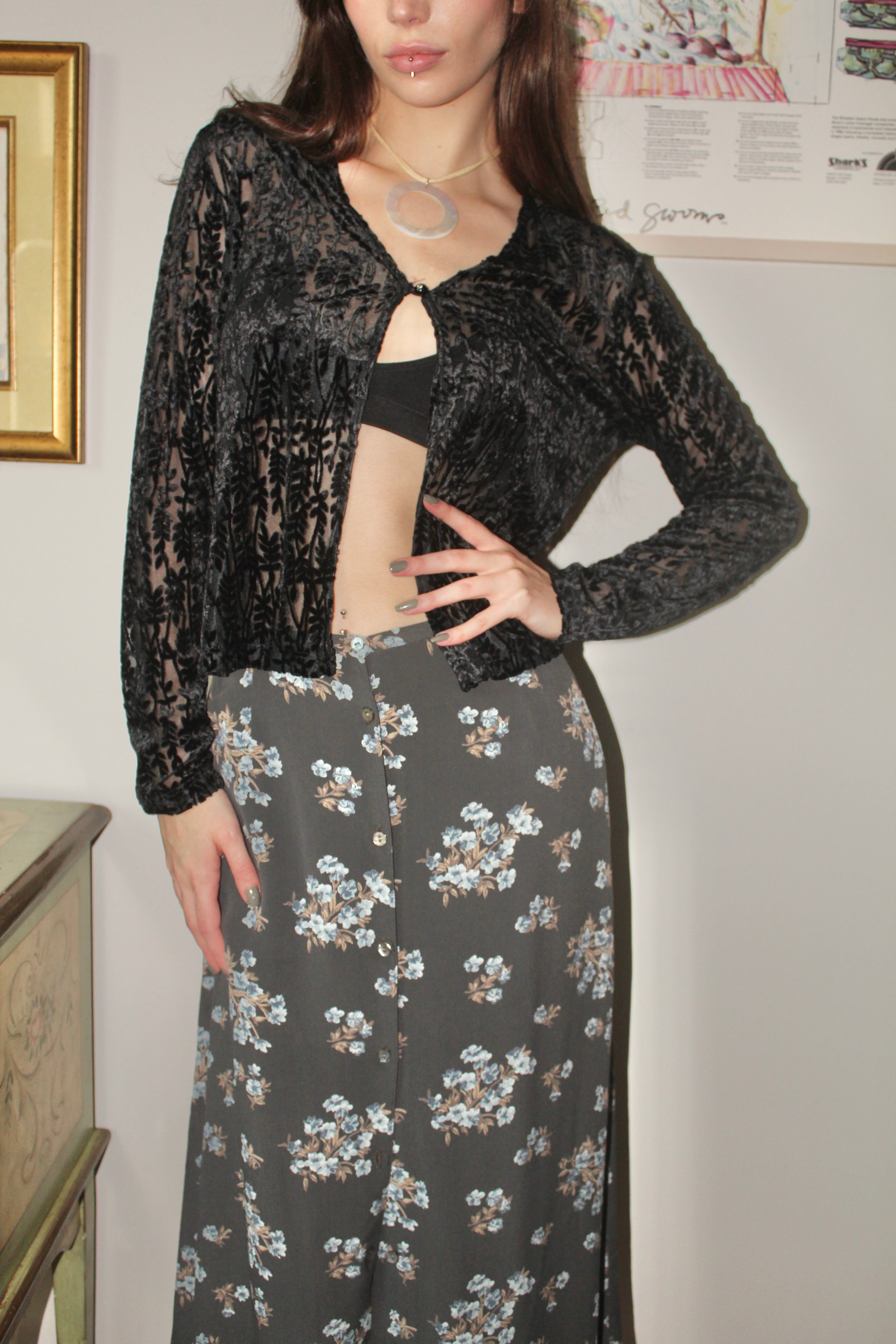 Vintage 90s Sheer Lace Cropped Cardigan (S/M)