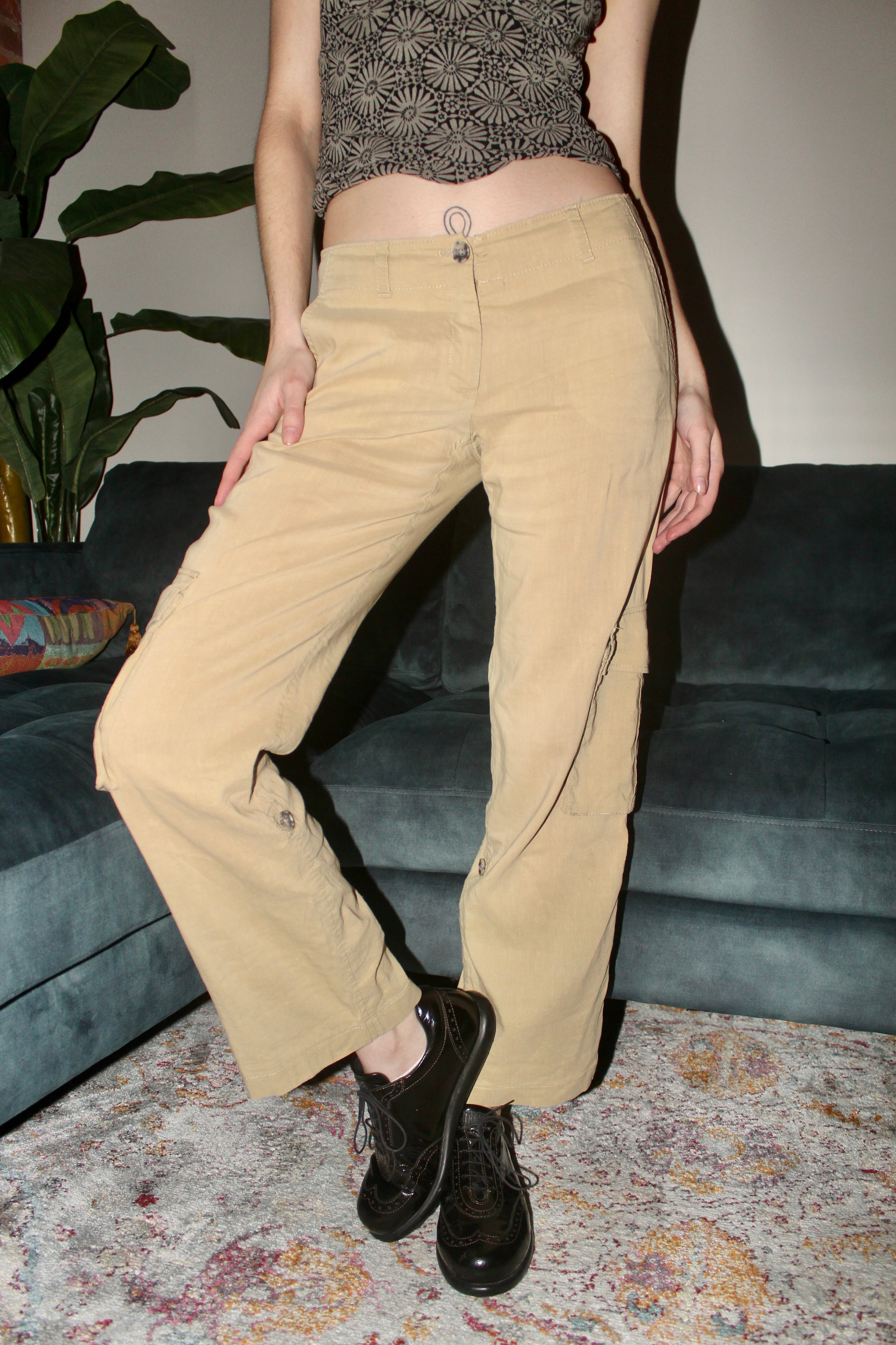 Vintage 90s Low Waisted Cargo Pants (S)