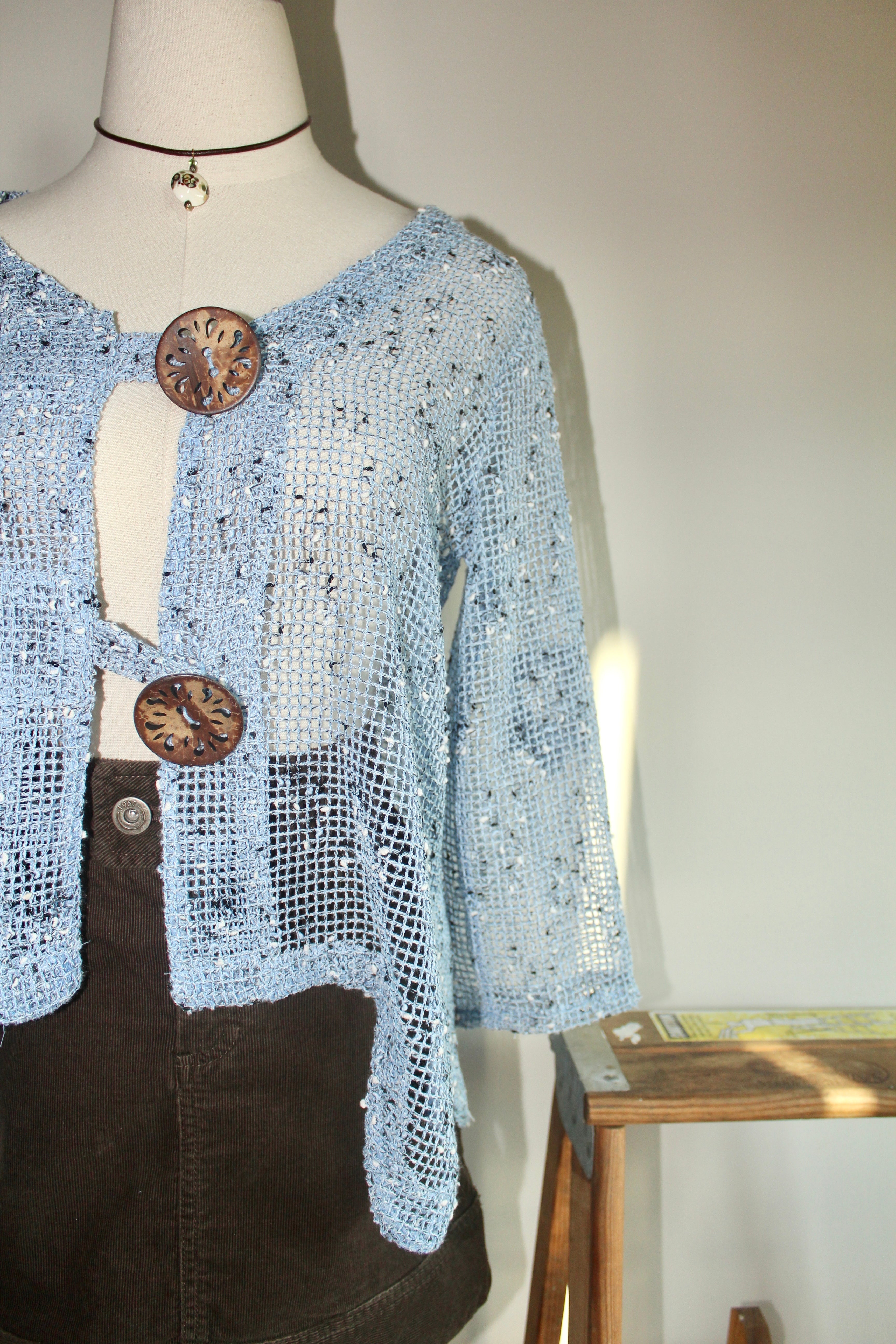 Vintage 90s Button Mesh Knit (S-M)