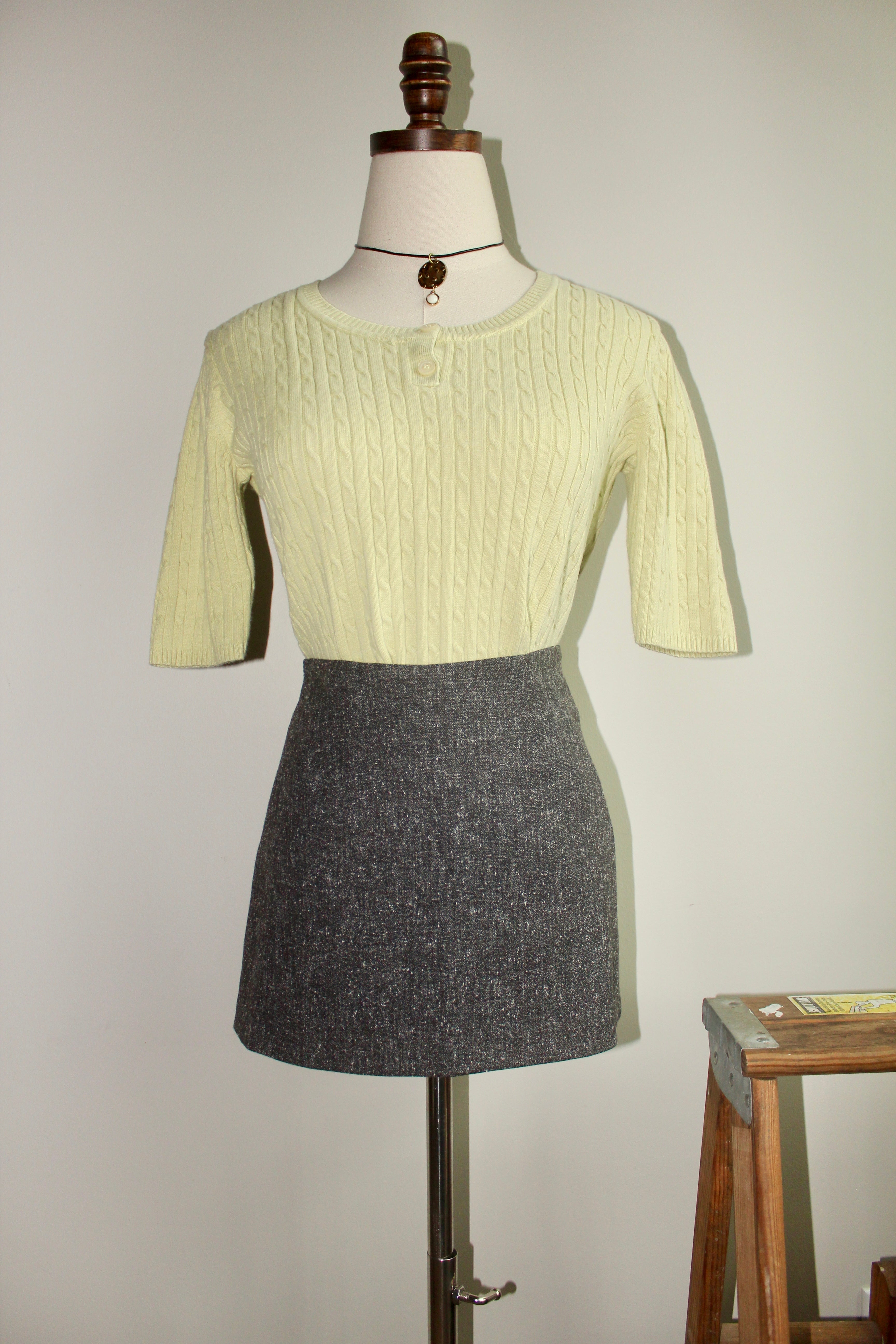 Vintage Lime Green Ribbed Knit Short Sleeve (M)