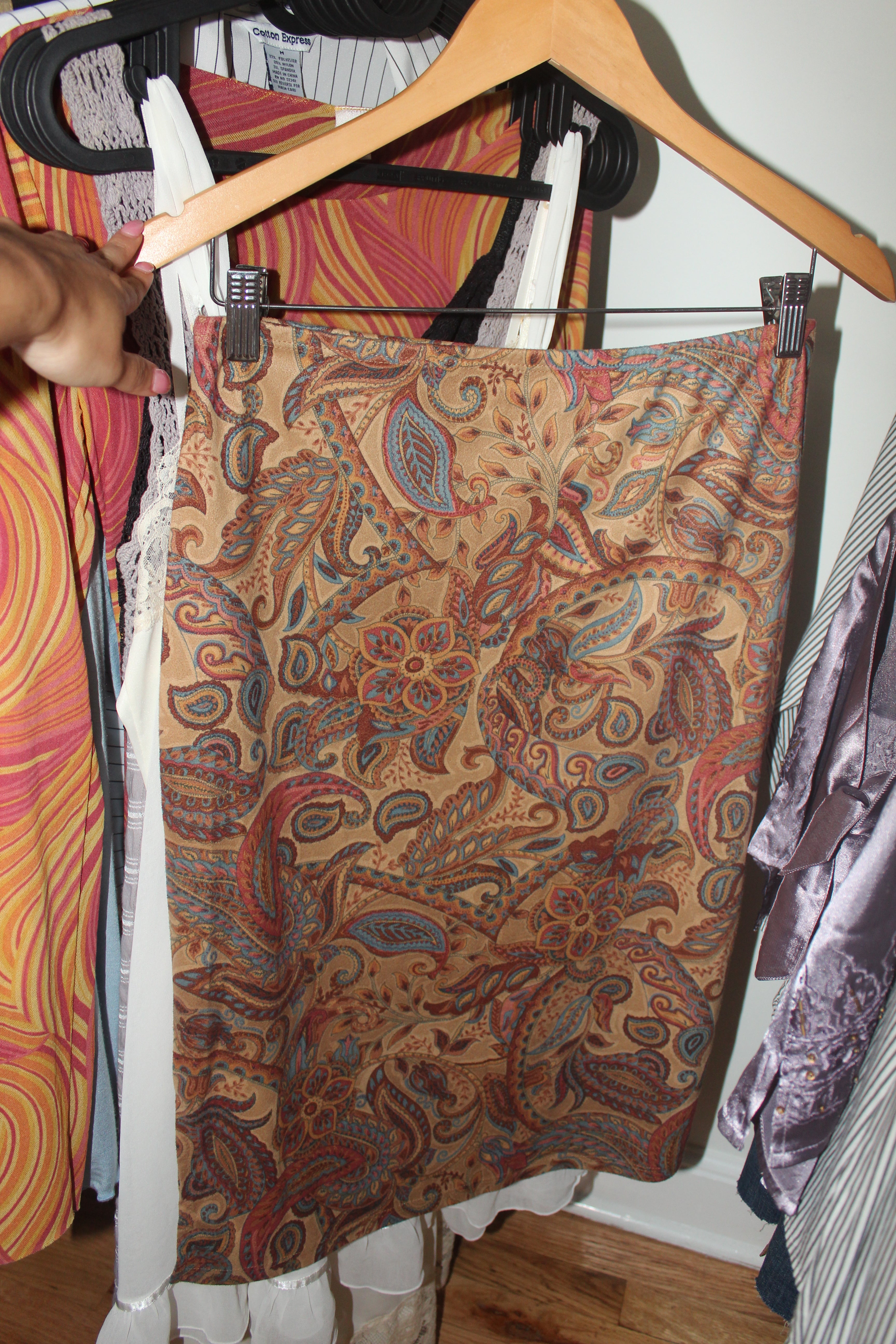 Vintage 90s Boho Paisley Midi Skirt (M)