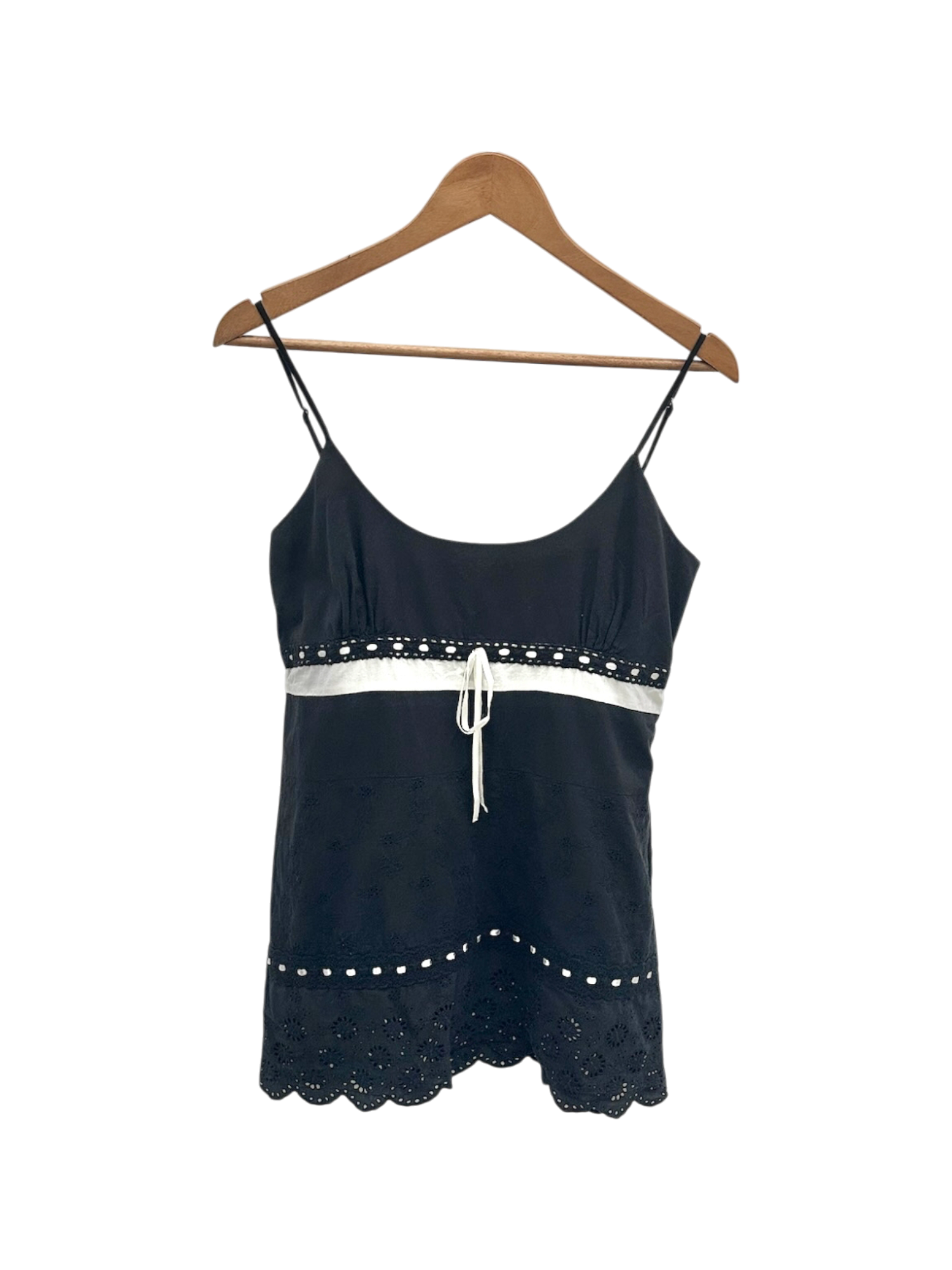 Vintage 90s Dainty Lace Crochet Cami (M)