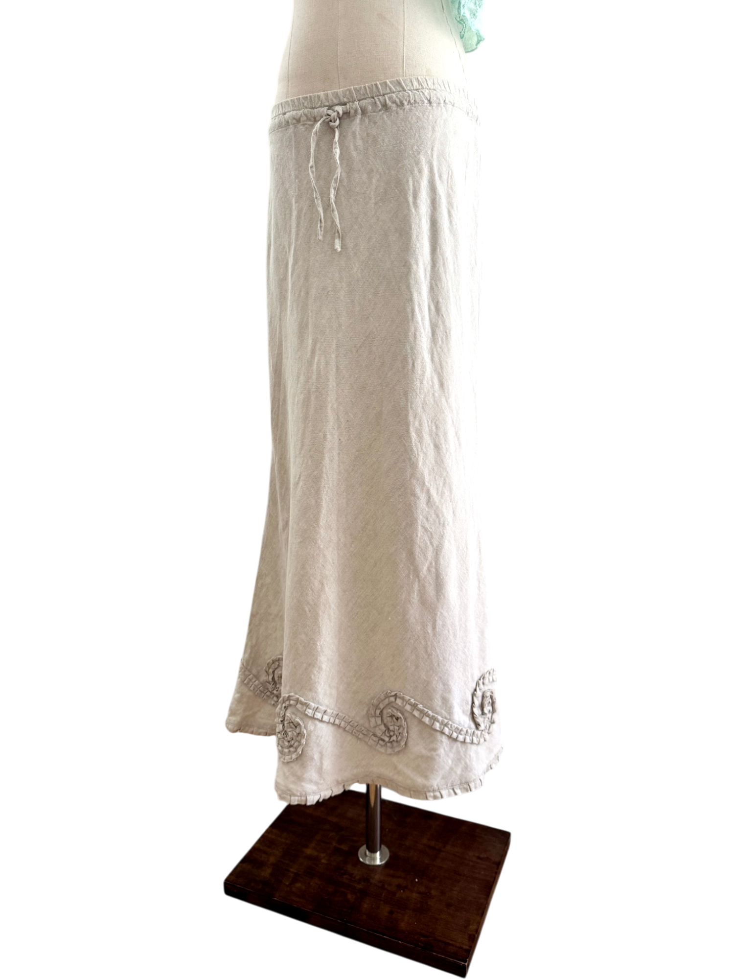 Vintage 90s Embroidered Linen Midi Skirt (S/M)