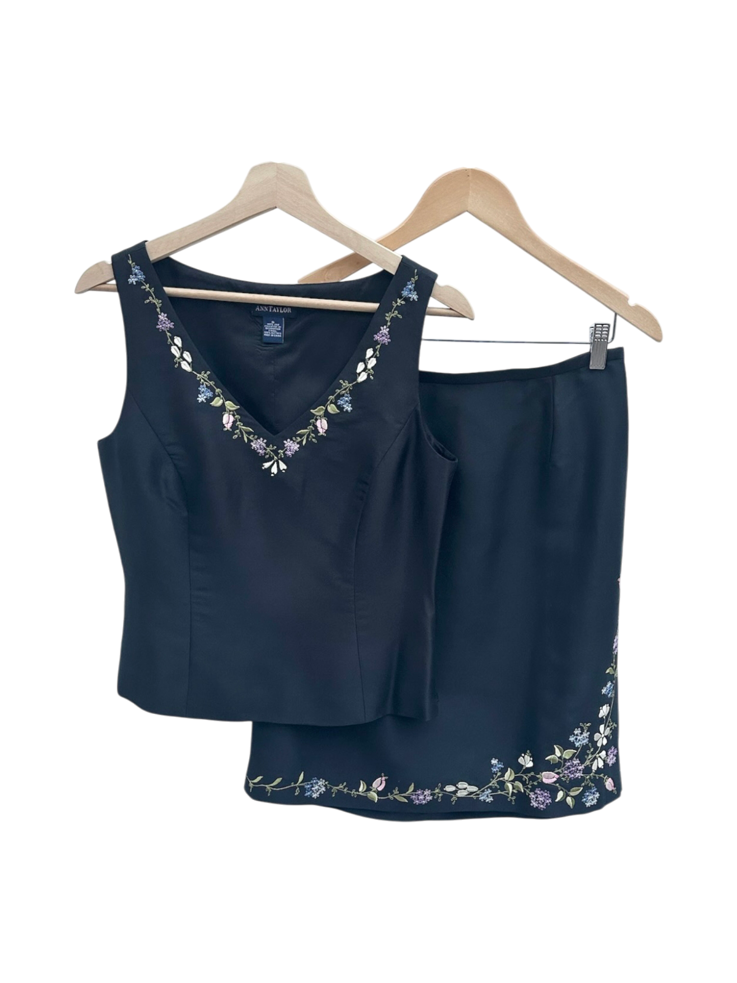Vintage 90s Embroidered Silk Twin Set (M)