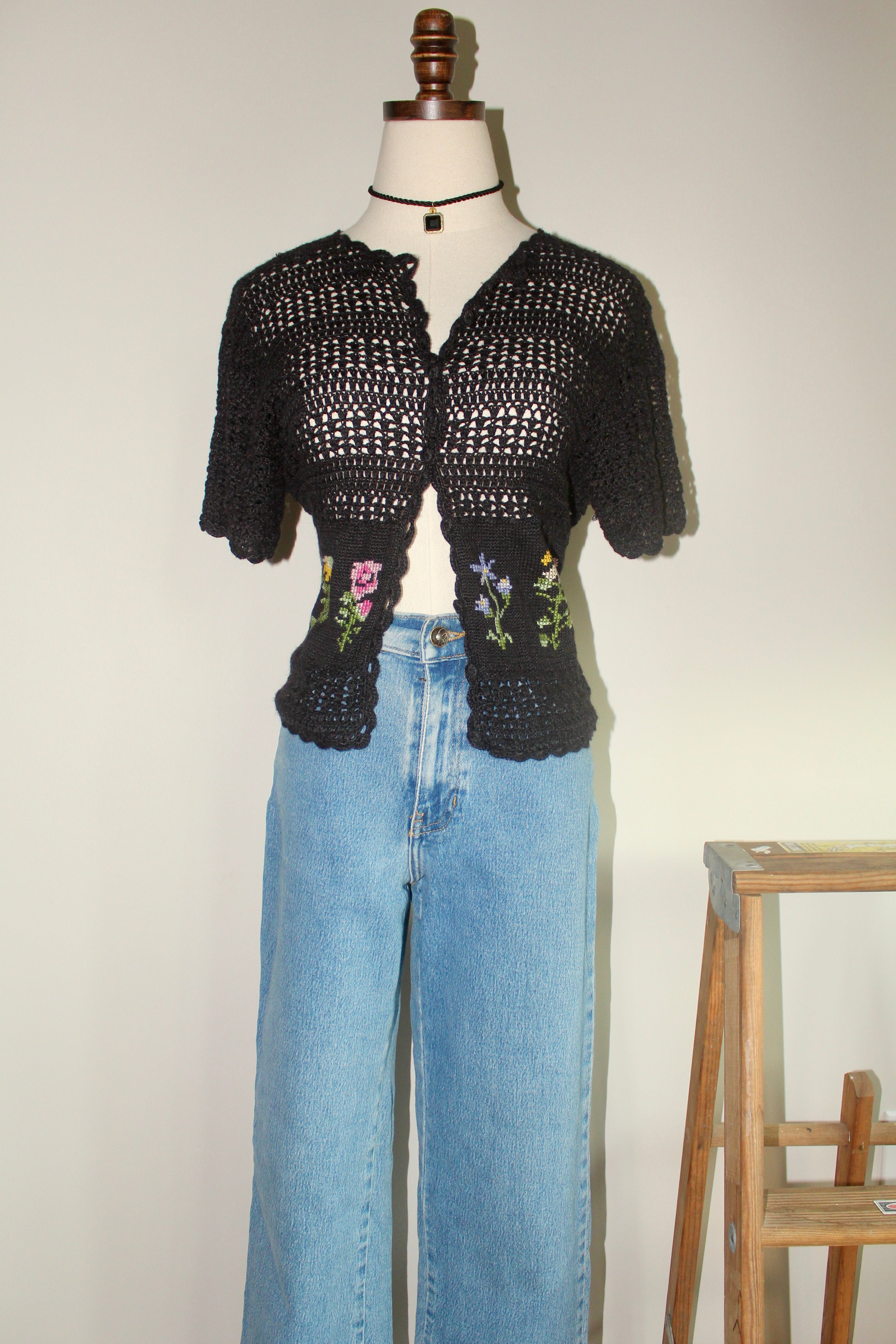 Vintage 90s Floral Crochet Knit (M)