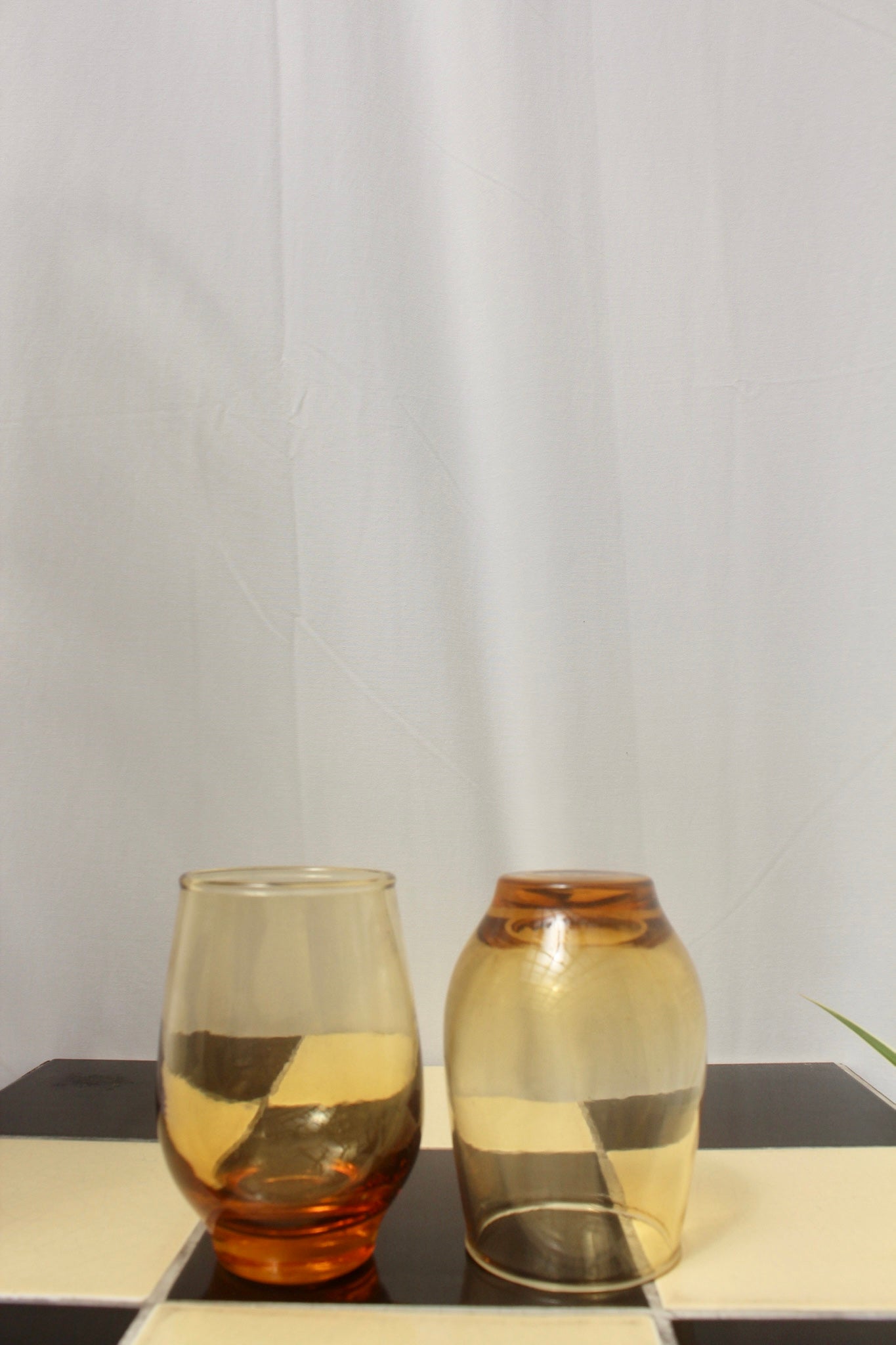 Vintage Oval Marigold Glasses (4)