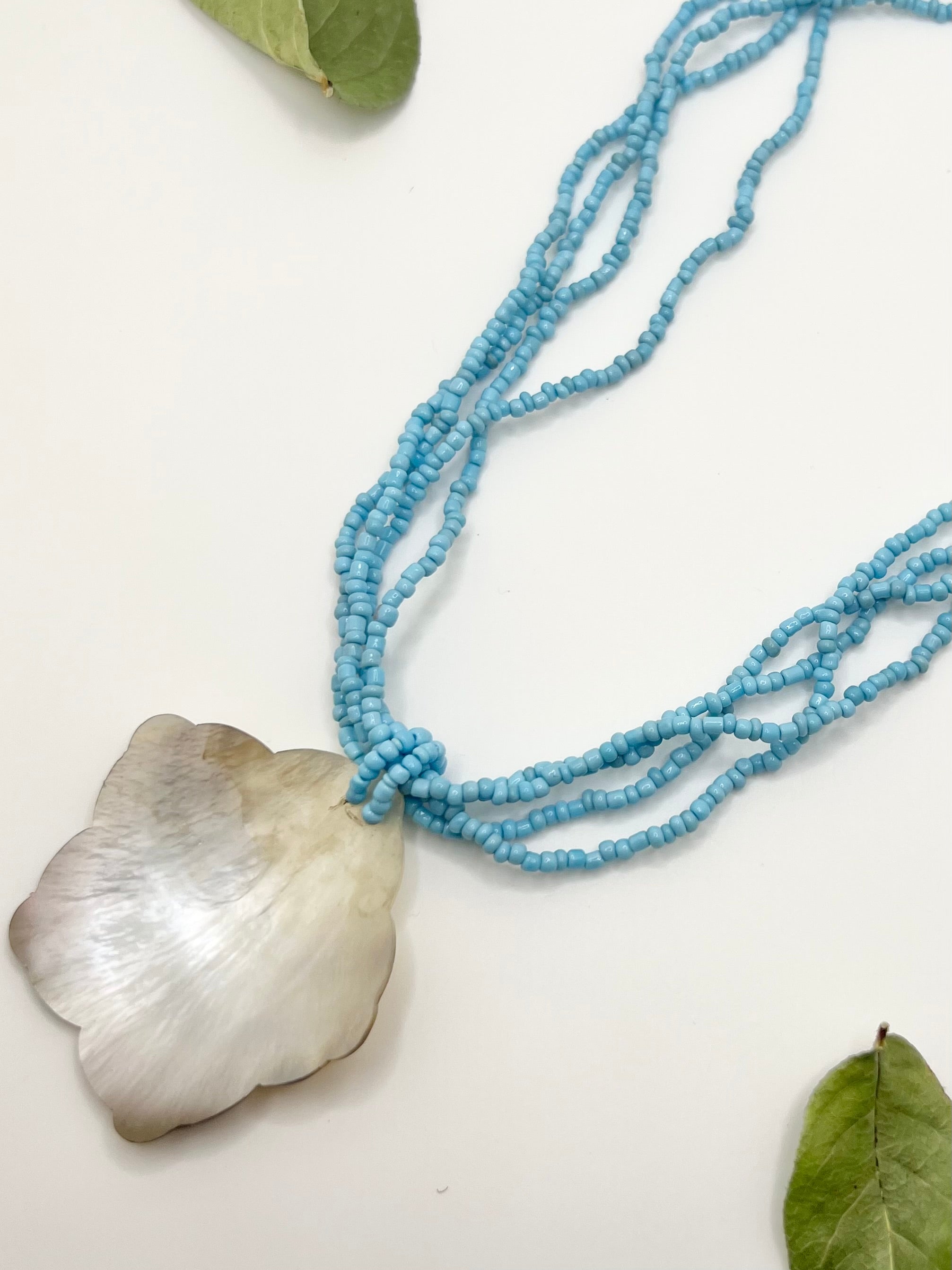 Floral Shell Blue Beaded Necklace