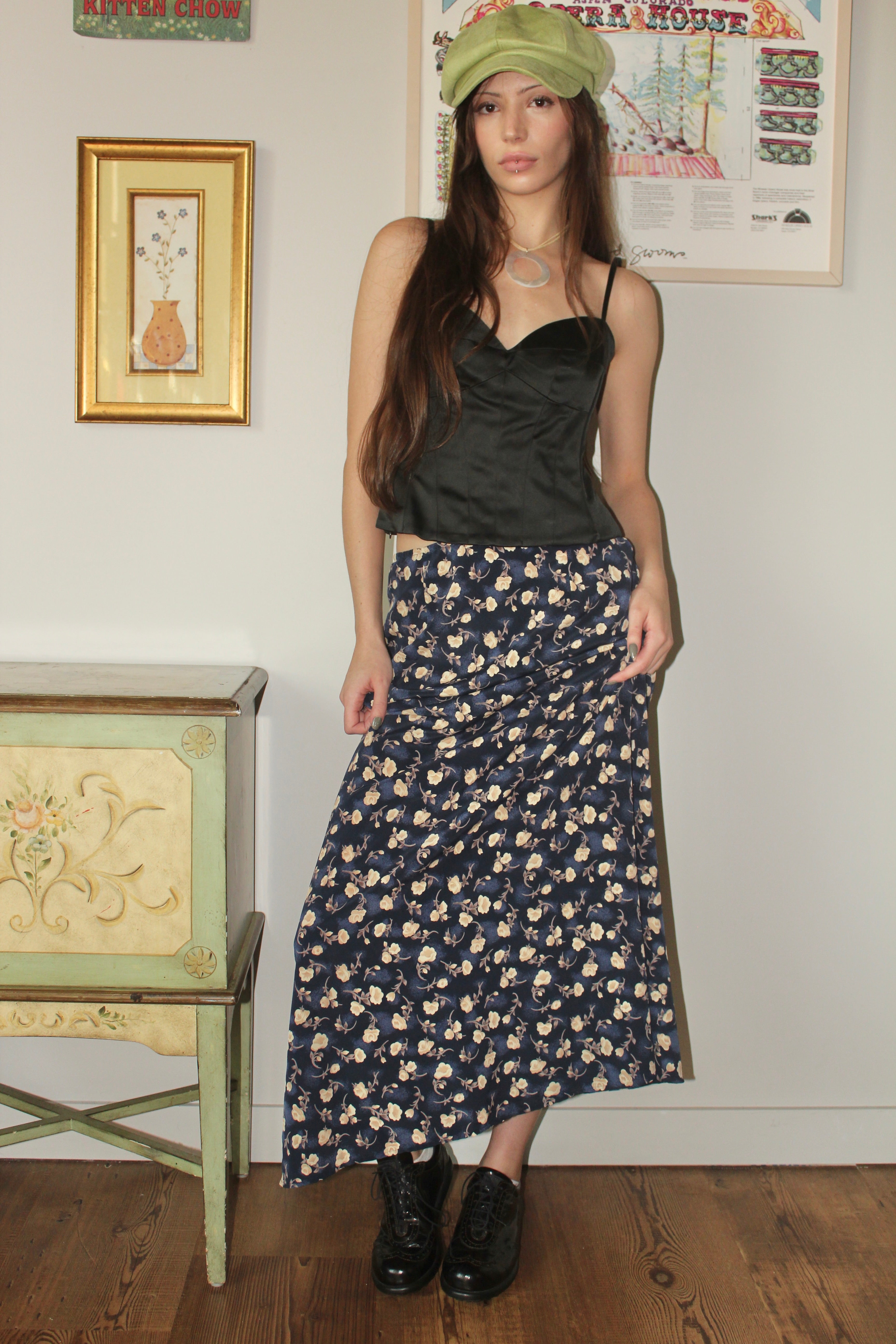 Vintage 90s Ditsy Floral Midi Skirt (S/M)