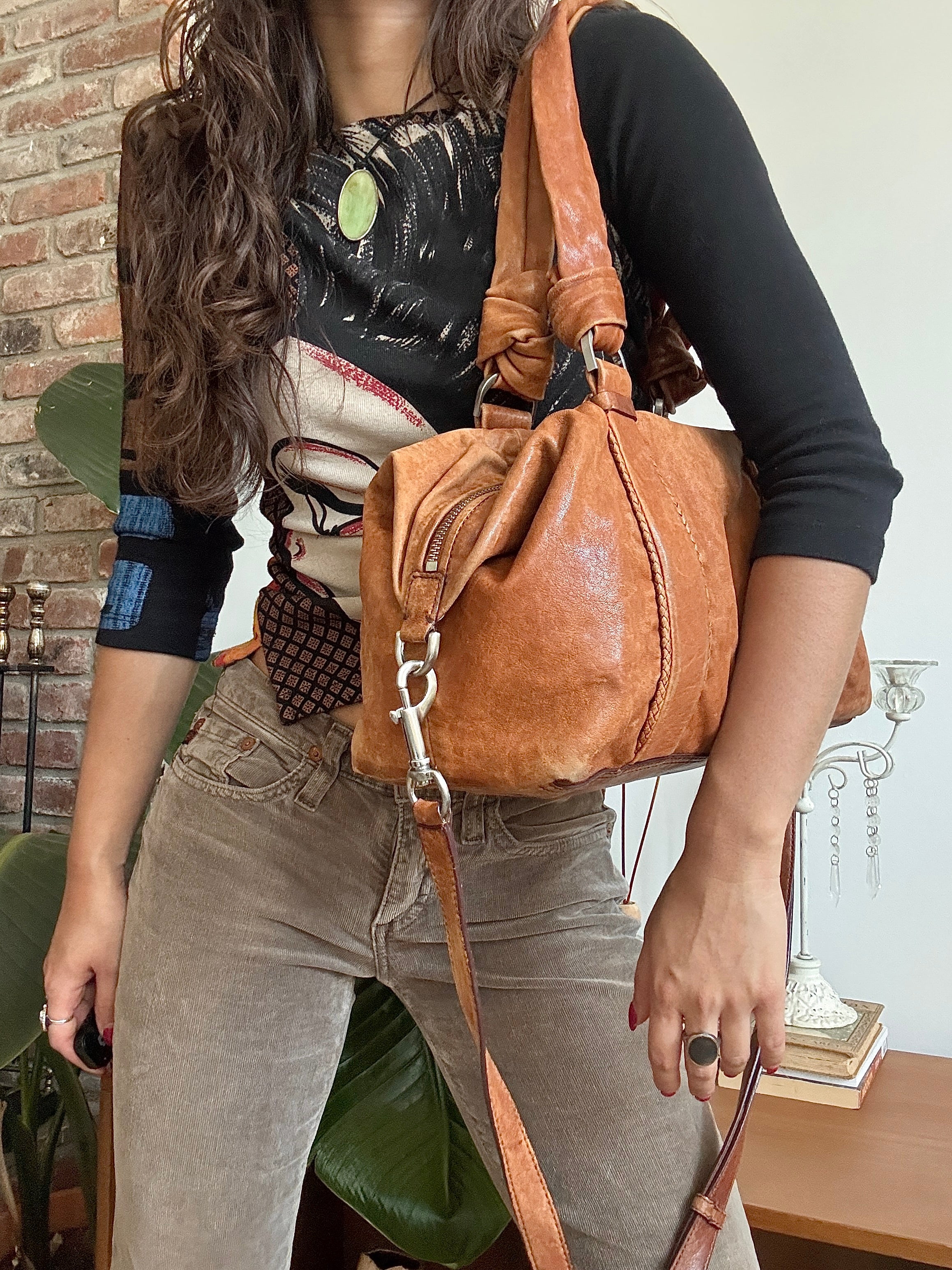 Vintage Y2K Cognac Leather Shoulder Bag