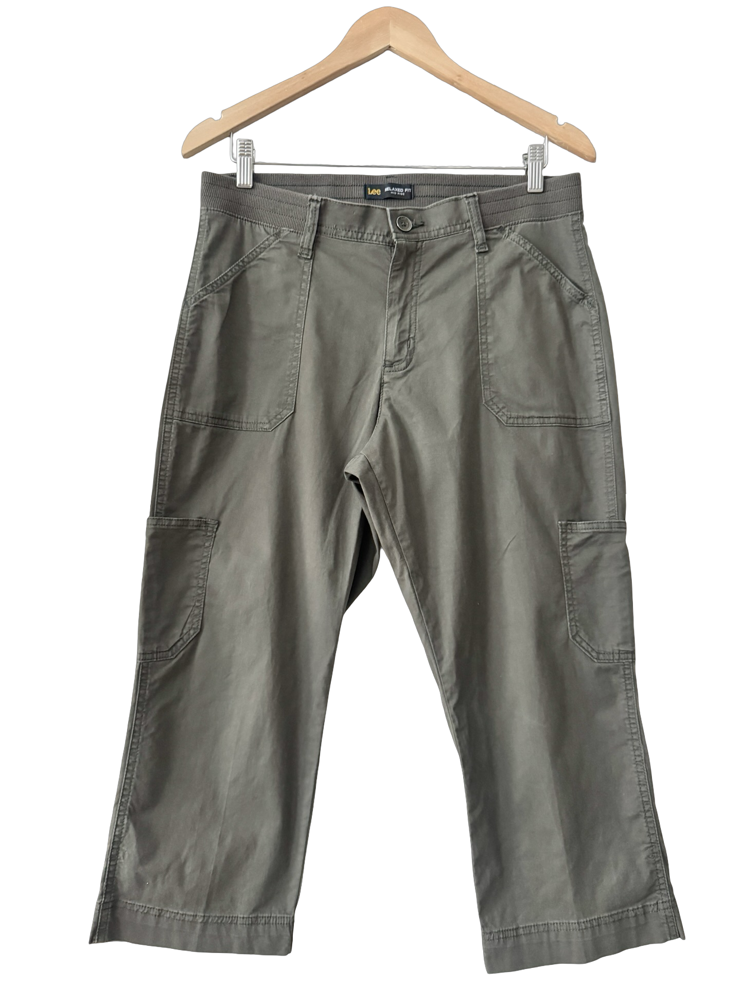 Vintage Y2K Off-Duty Levi's Cargo Capris (M)