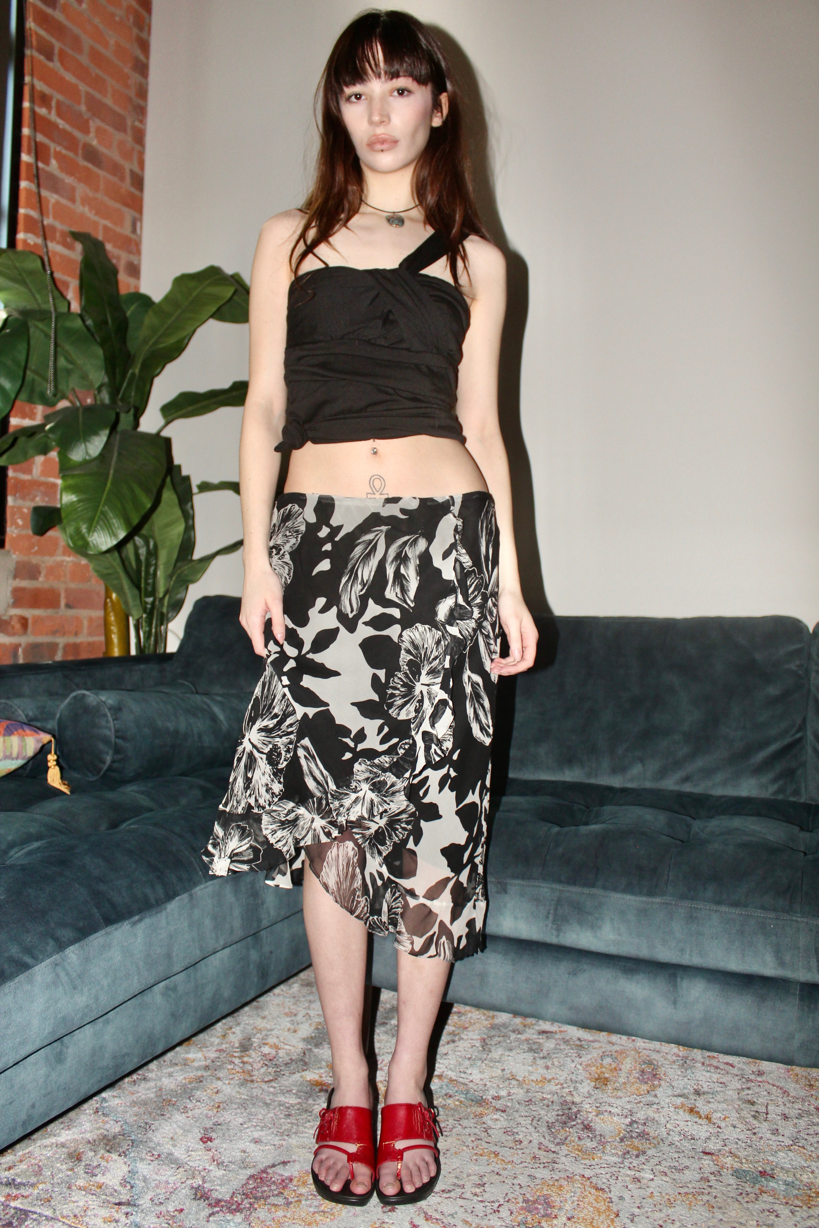 Vintage Greyscale Floral Silk Midi Skirt (S-M)