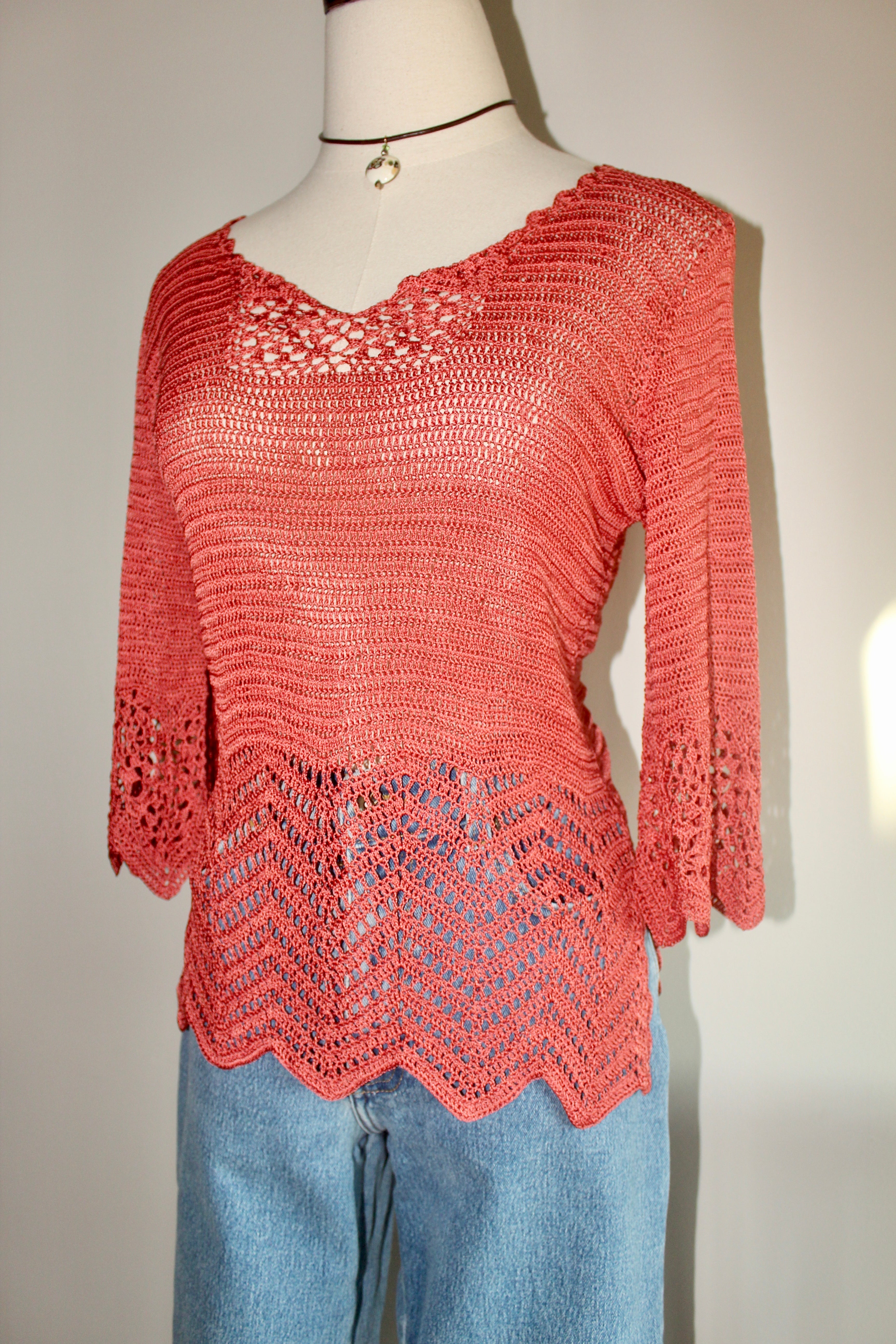 Vintage 90s Dainty Coral Knit Top (M)