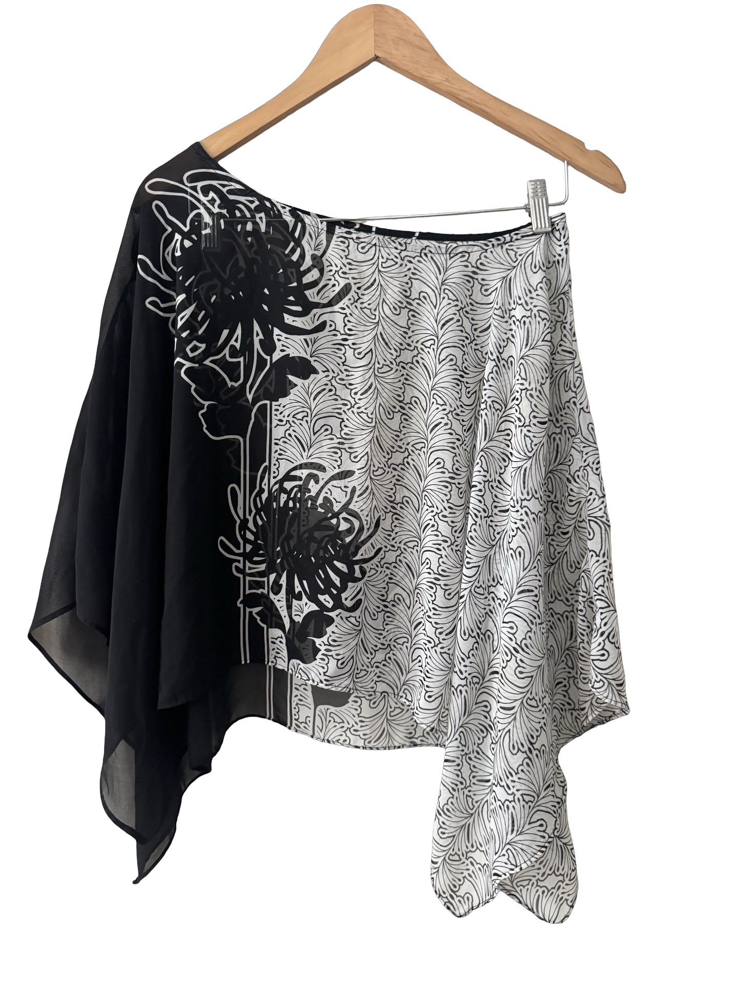 Vintage Y2K Noir Garden Asymmetrical Overlay Poncho (OS)