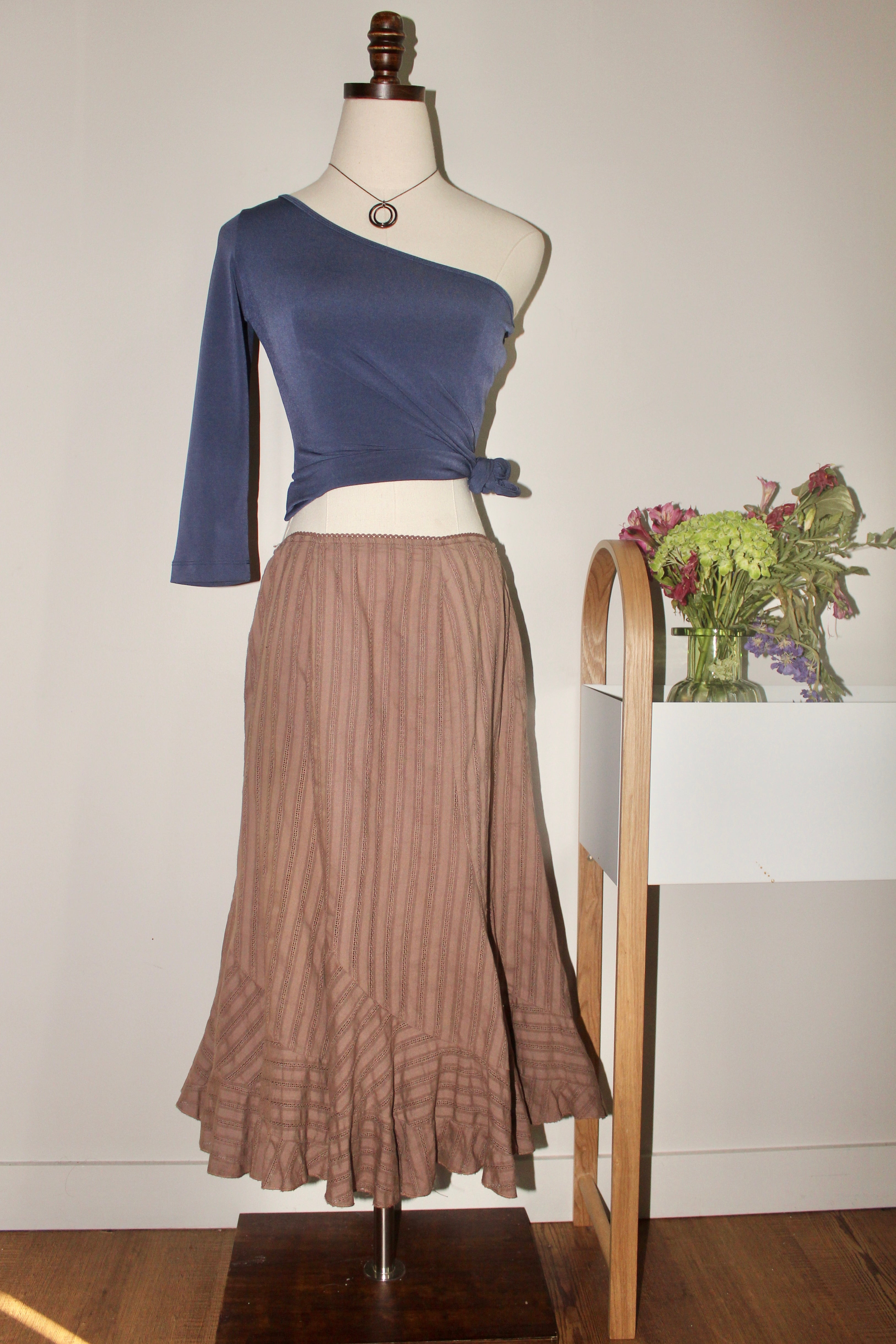 Vintage 90s Cotton Cottage Midi Skirt (S-M)