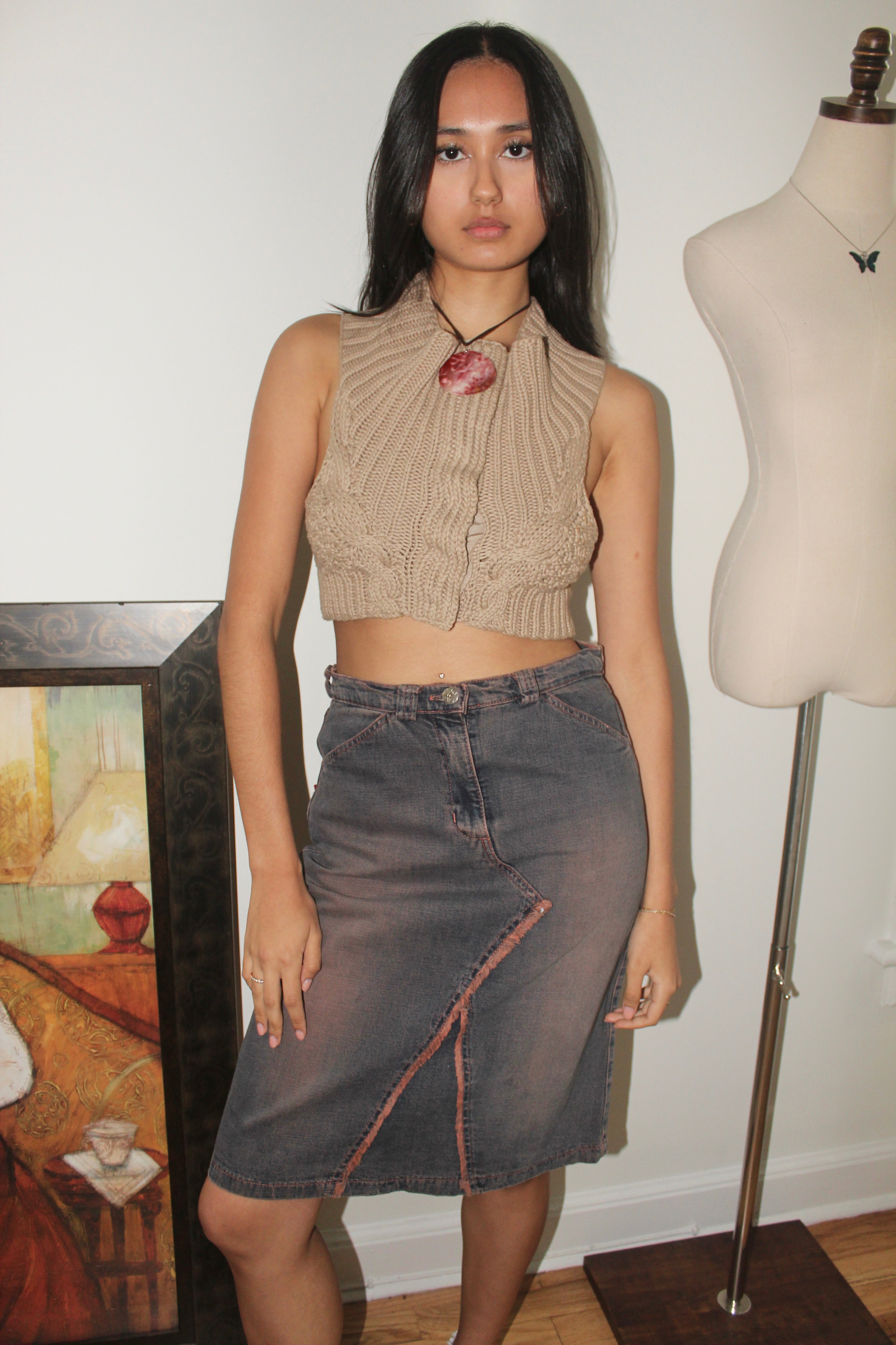 Vintage Y2K GUESS Cream Button Knit (XS)