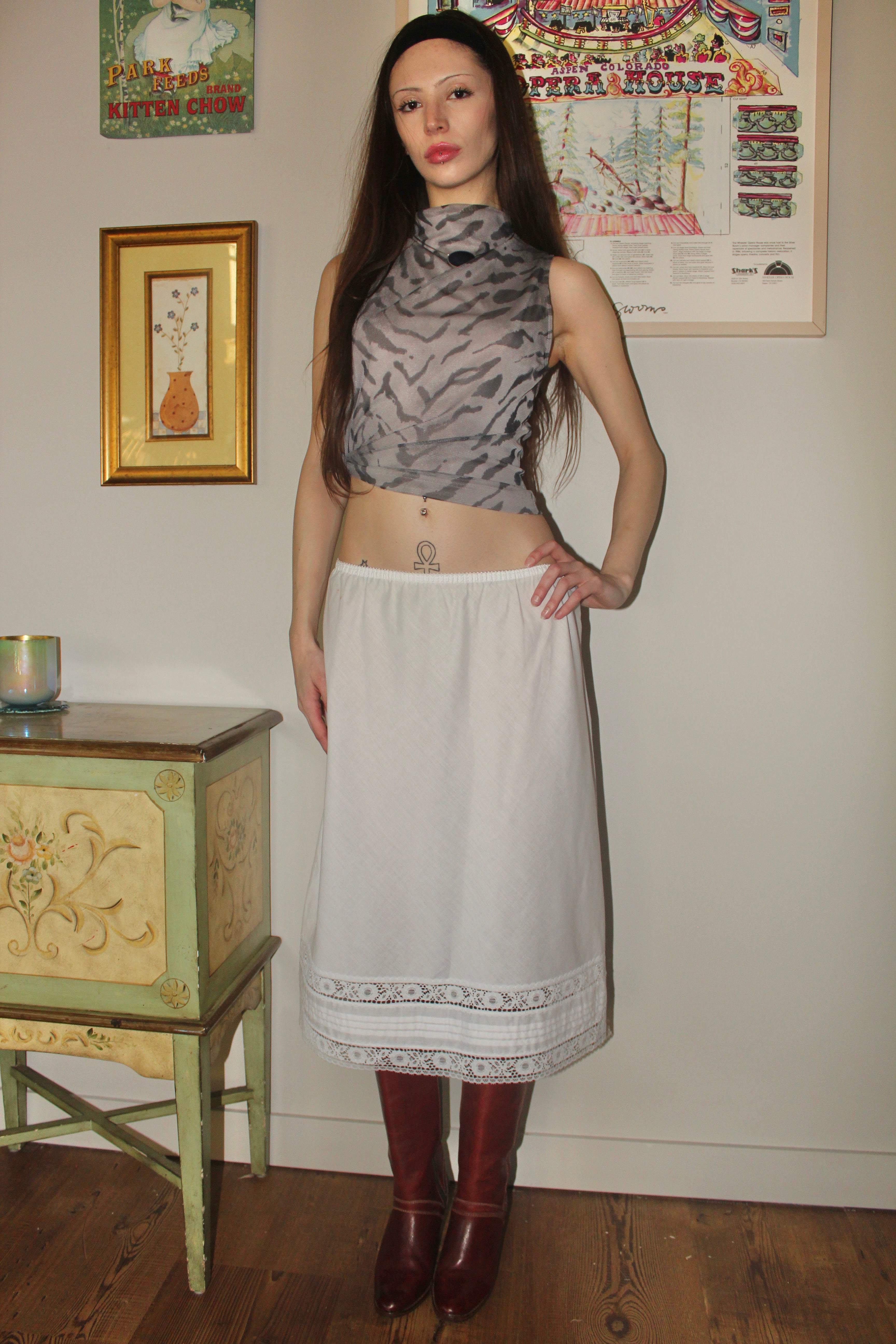 Vintage 60s Lace Trim Midi Skirt (S/M)