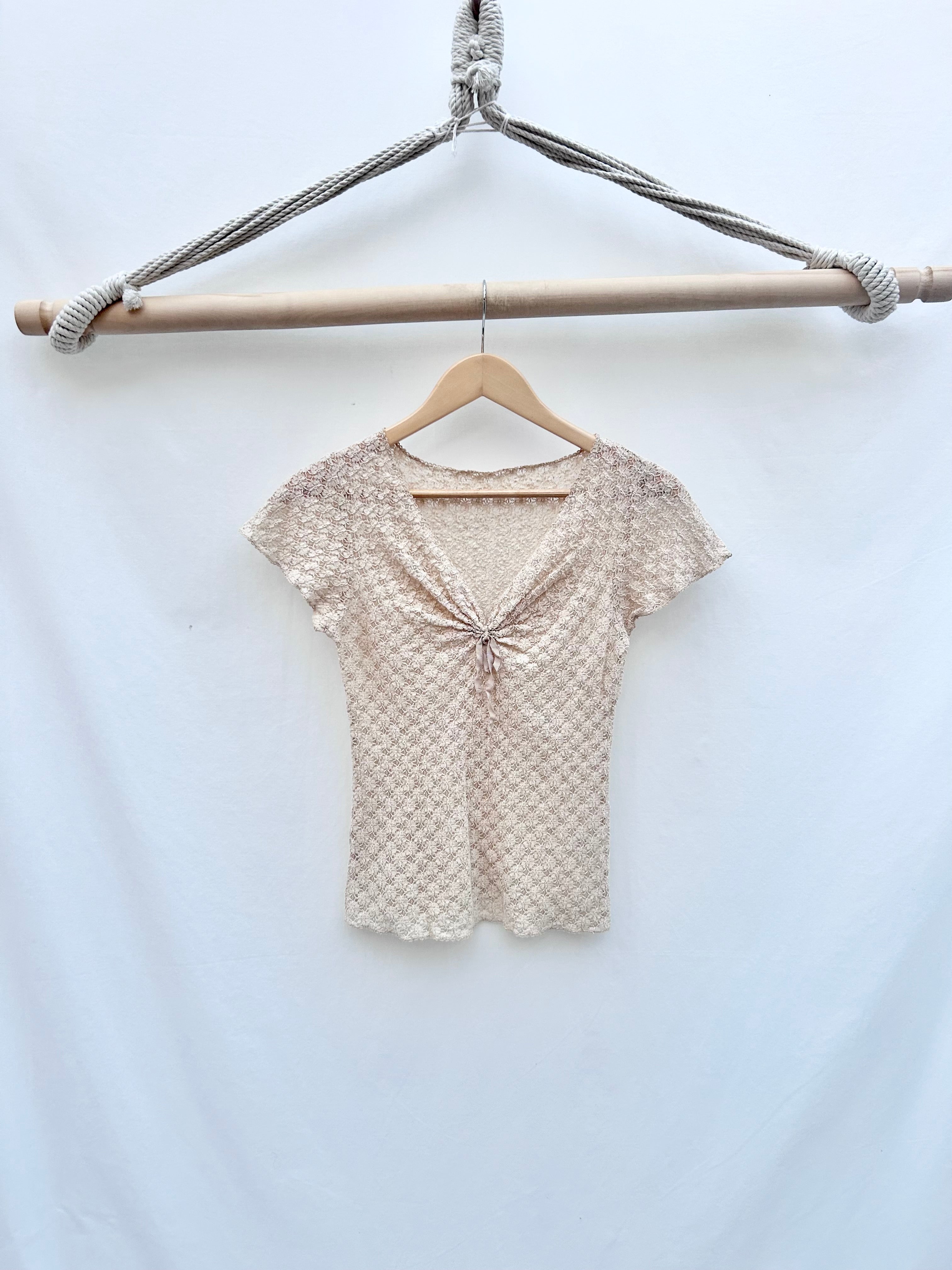 Vintage Dainty Textured Flutter Knit Top