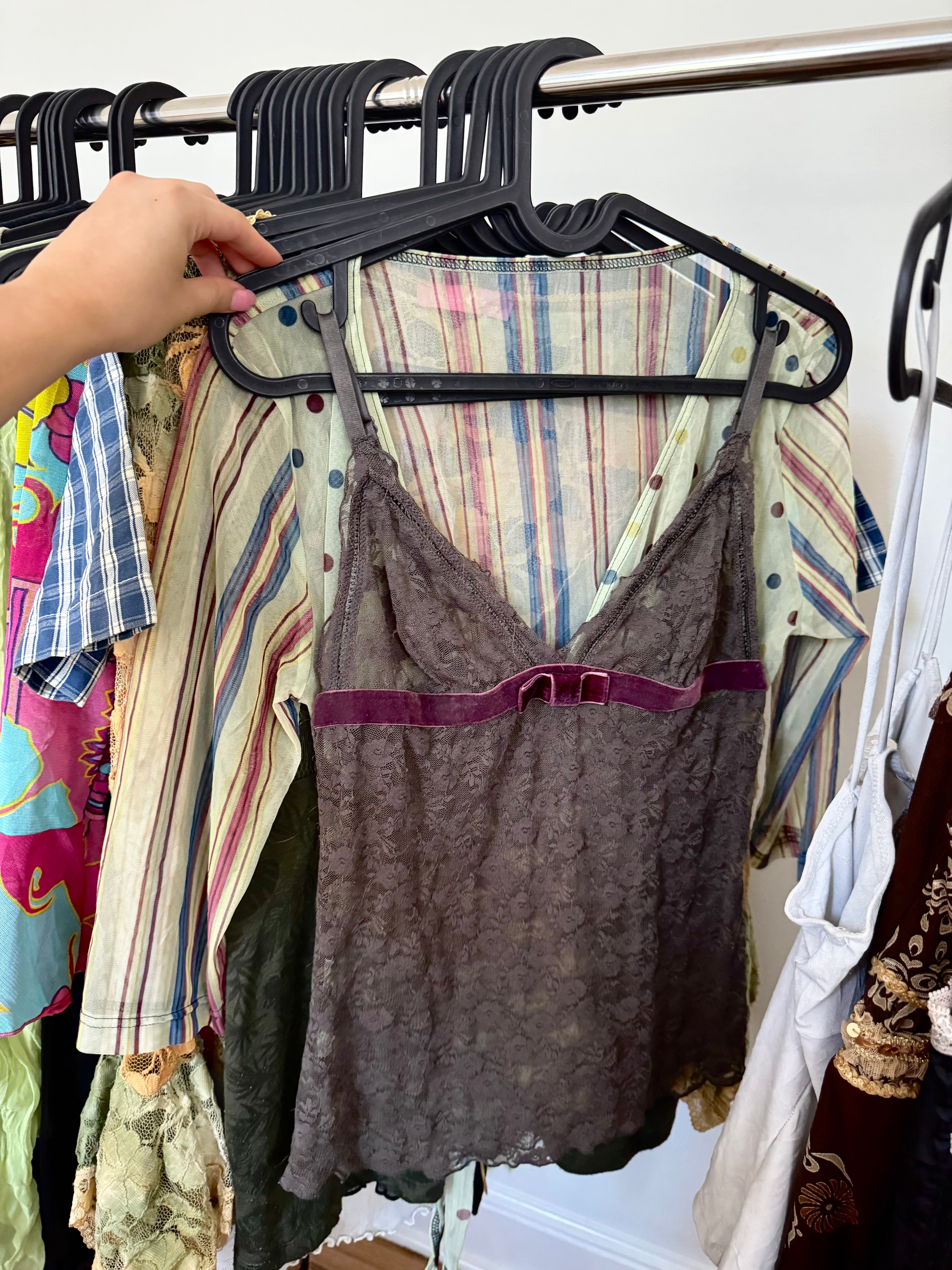 Vintage 90s Semi Sheer Taupe Lace Cami (XS/S)