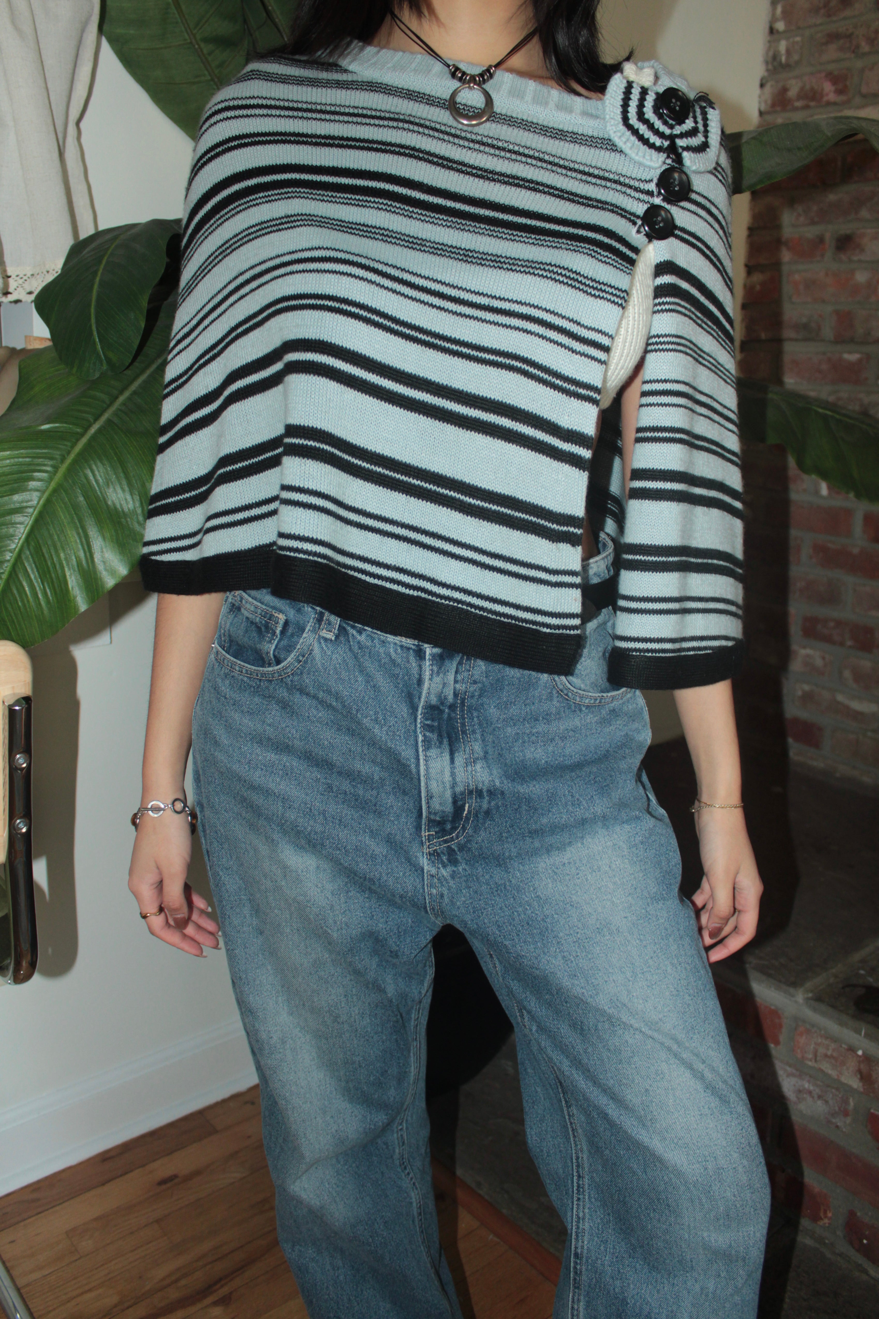 Vintage 90s Charming Striped Cropped Knit Poncho (one size)