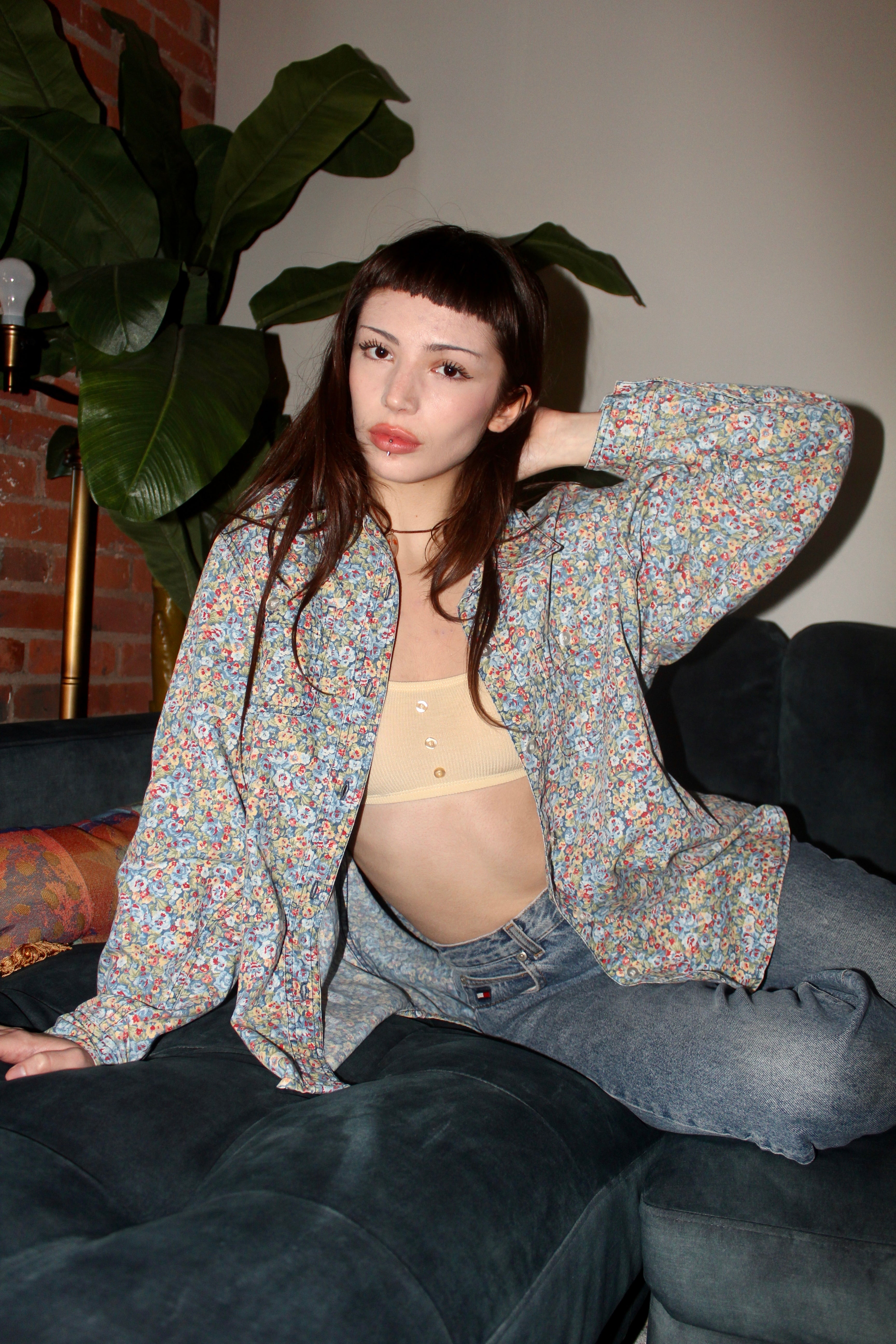 Vintage 90s Overiszed Floral Button Up (L)