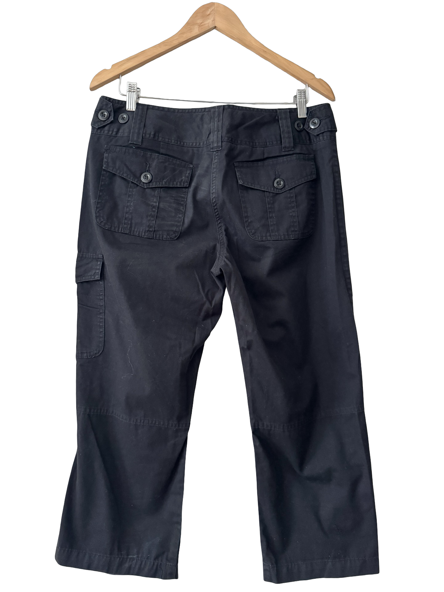 Y2K Black Utility Cargo Capris (M)