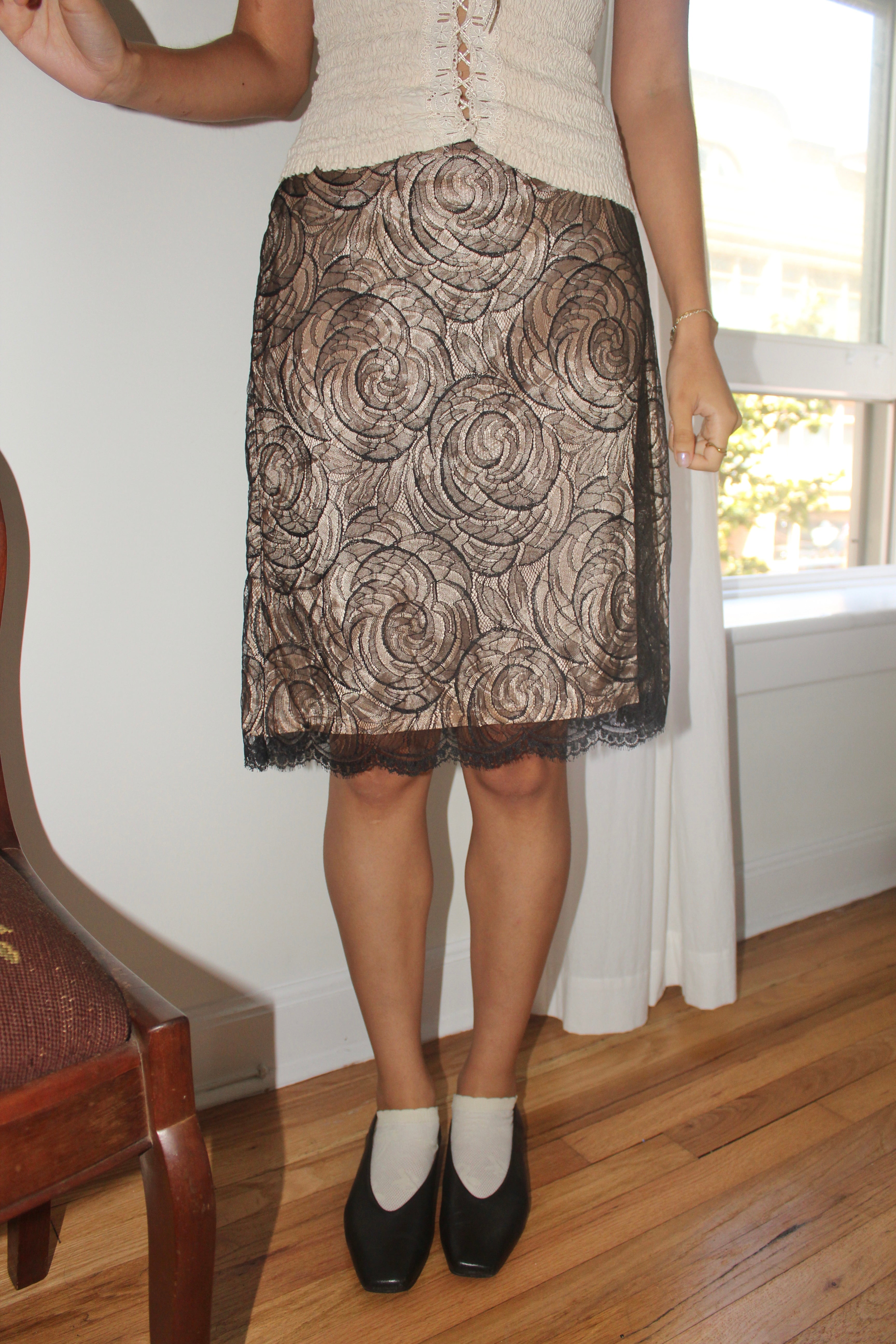 Vintage 90s Lace Overlay Midi Skirt (S)