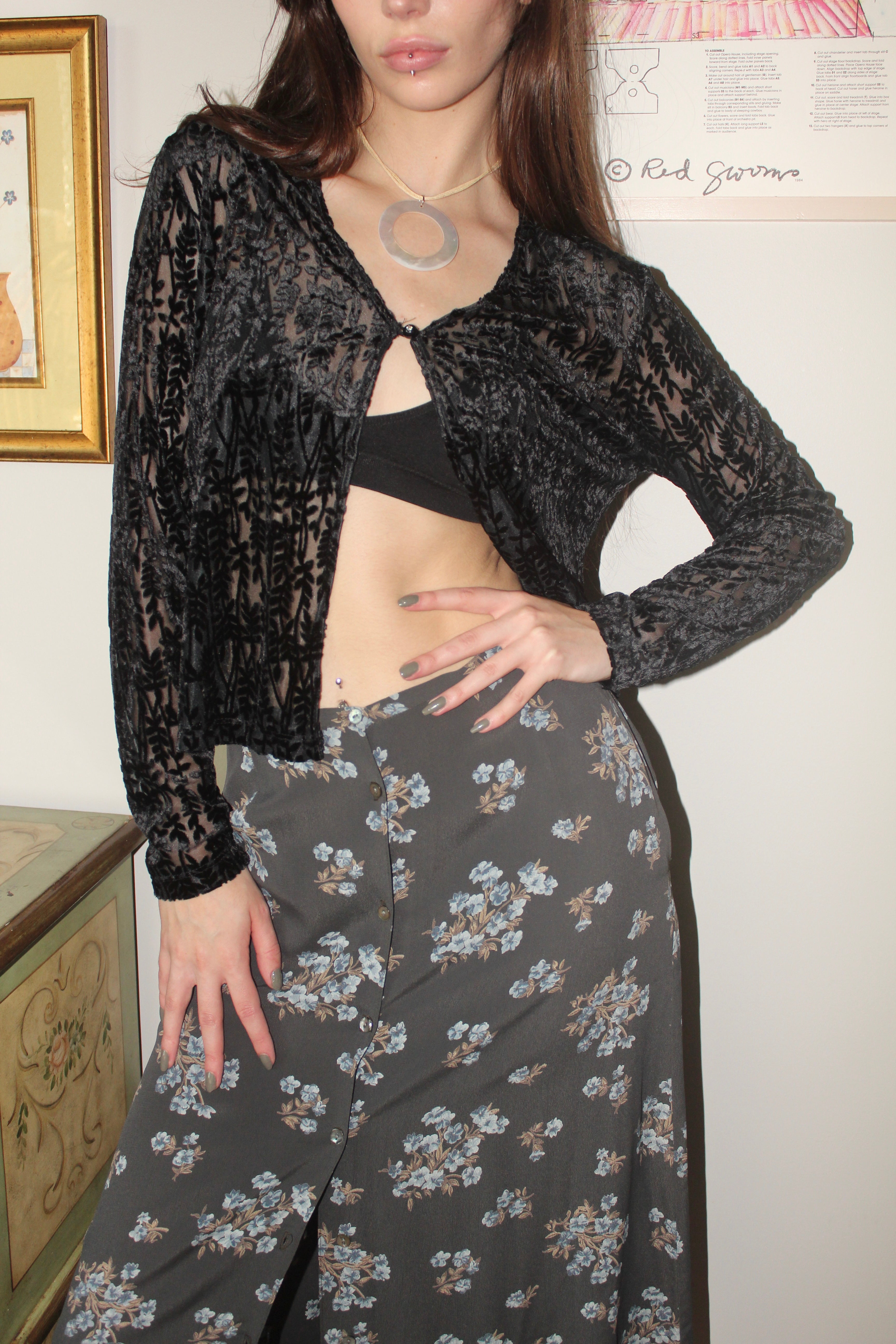 Vintage 90s Sheer Lace Cropped Cardigan (S/M)