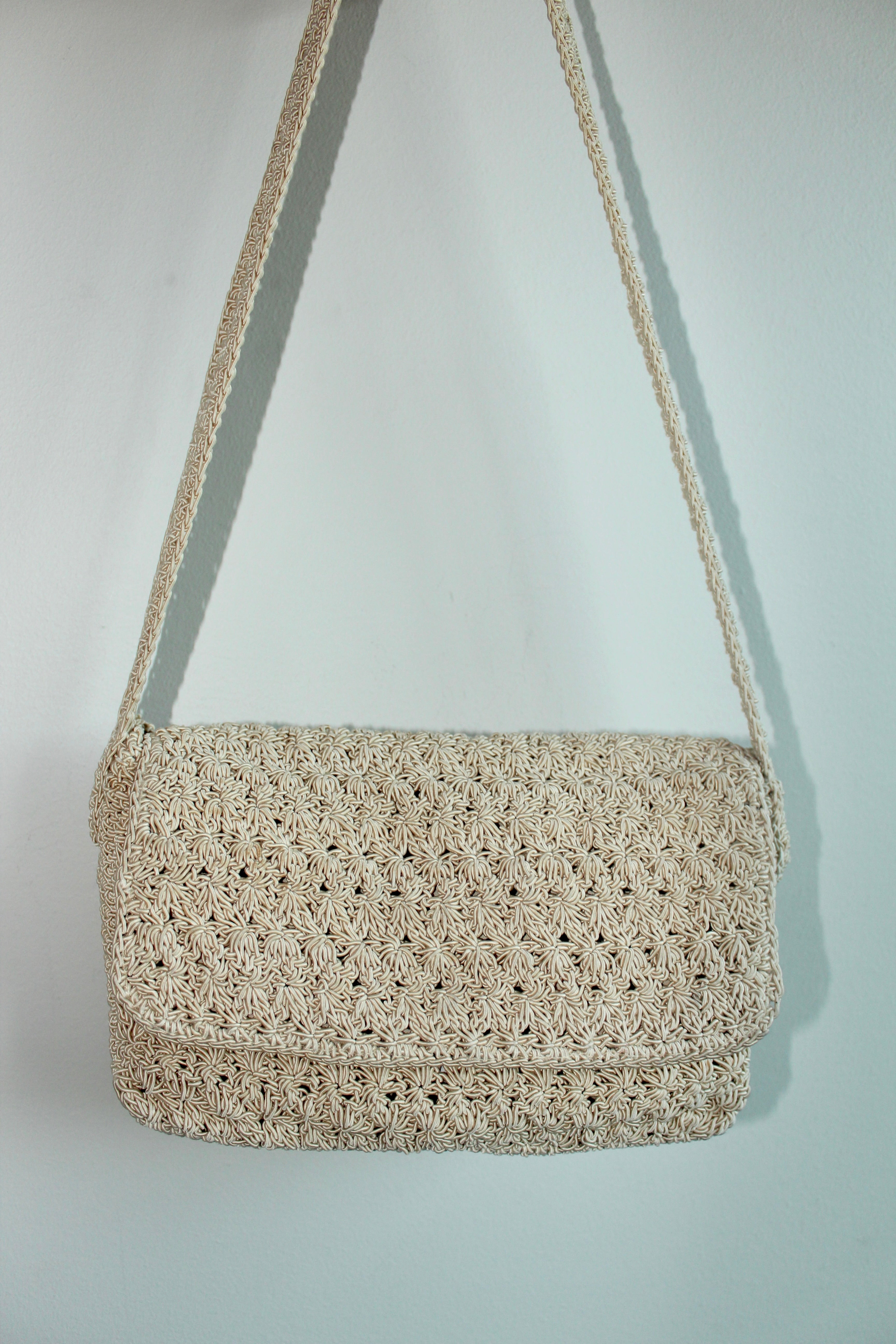 Vintage 90s Cream Knit Shoulder Purse