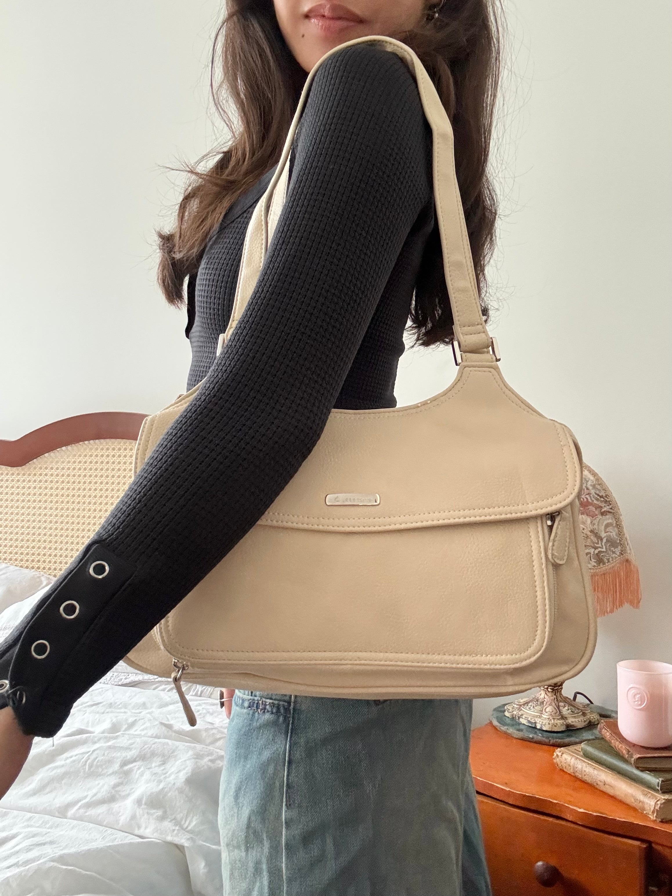 Vintage 90s Soft Cream Shoulder Bag