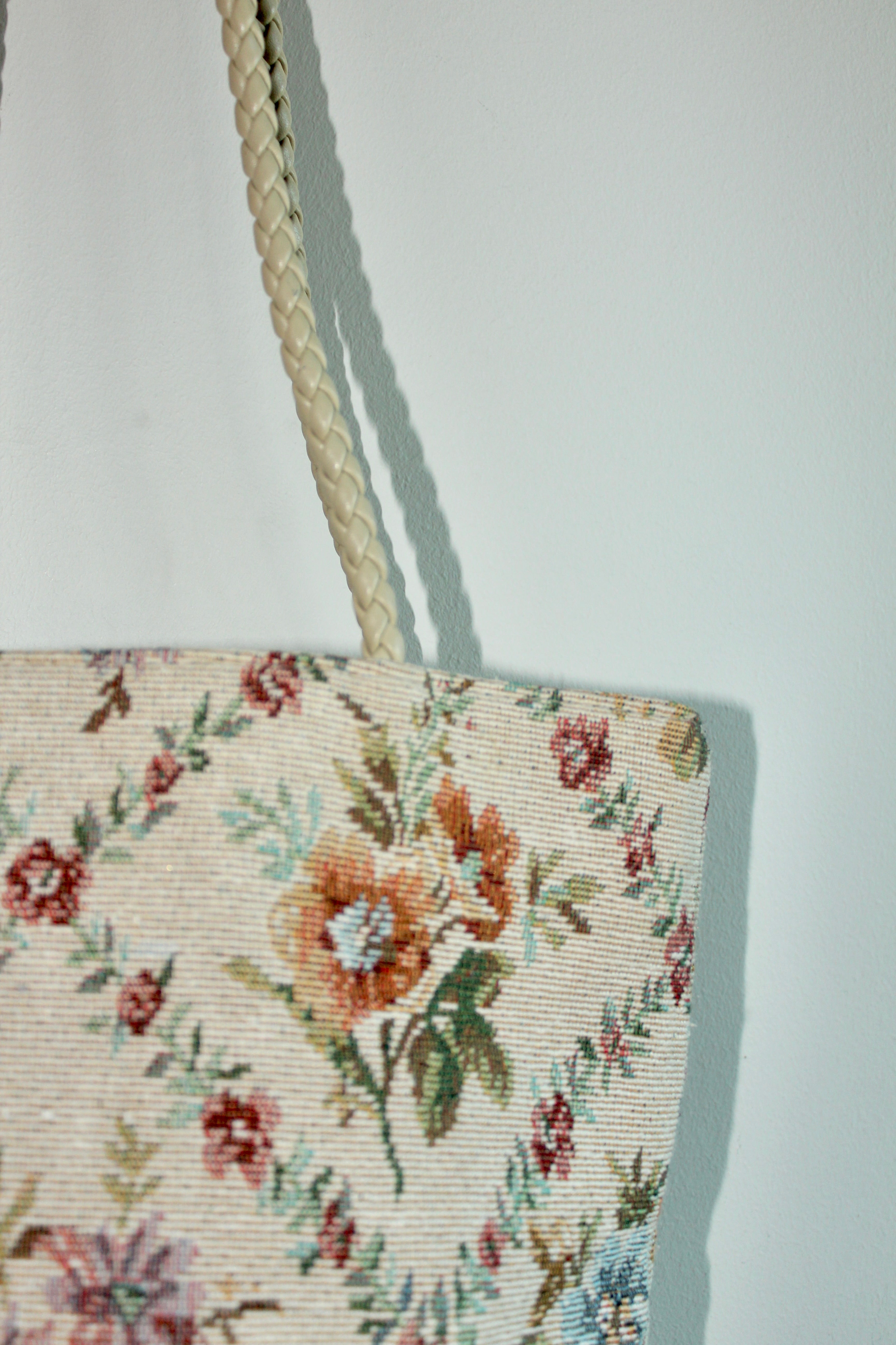 Vintage Floral Canvas Tote w/ Matching Wallet