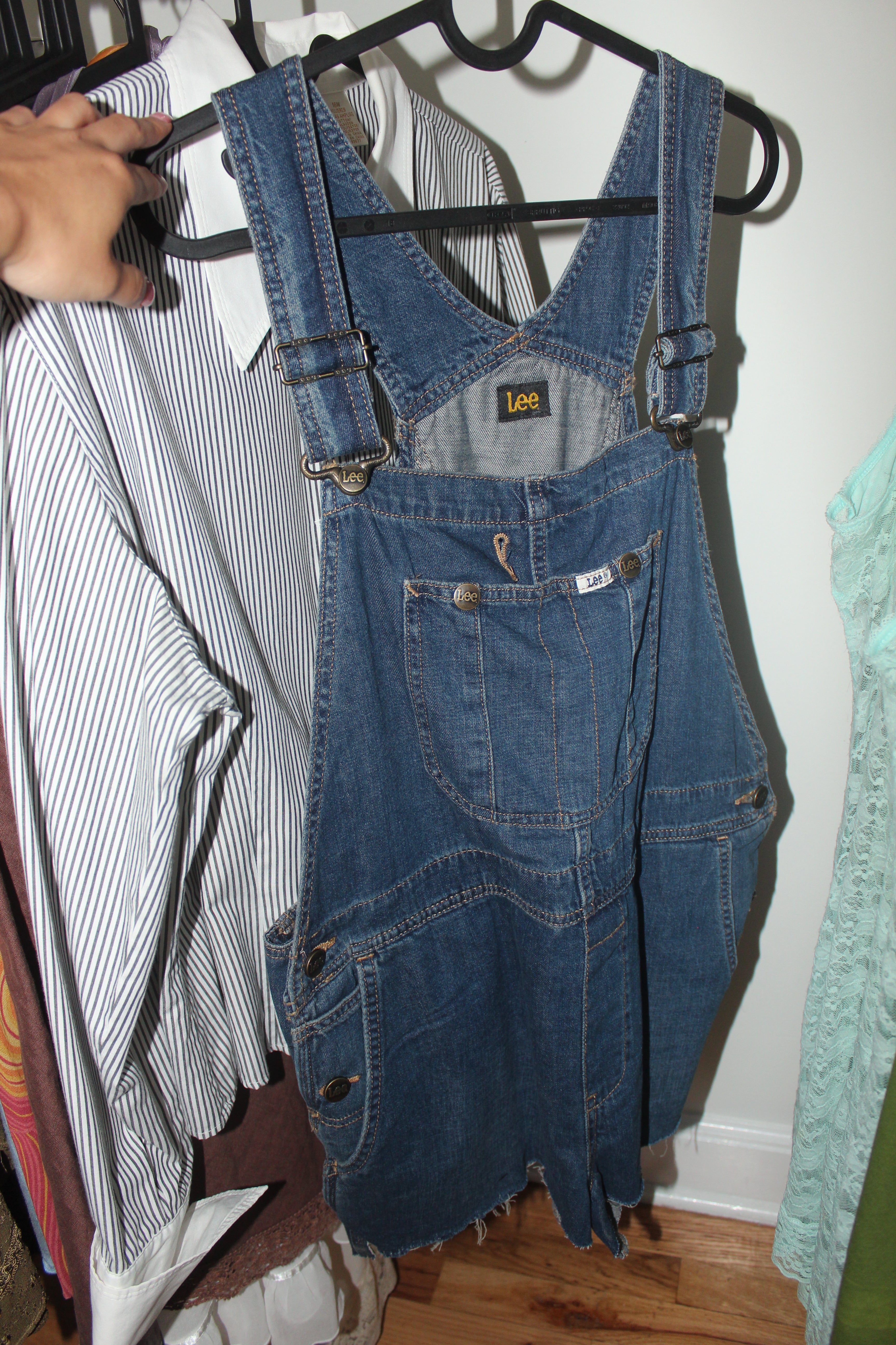 Vintage 90s Levis Casual Denim Overalls (M)