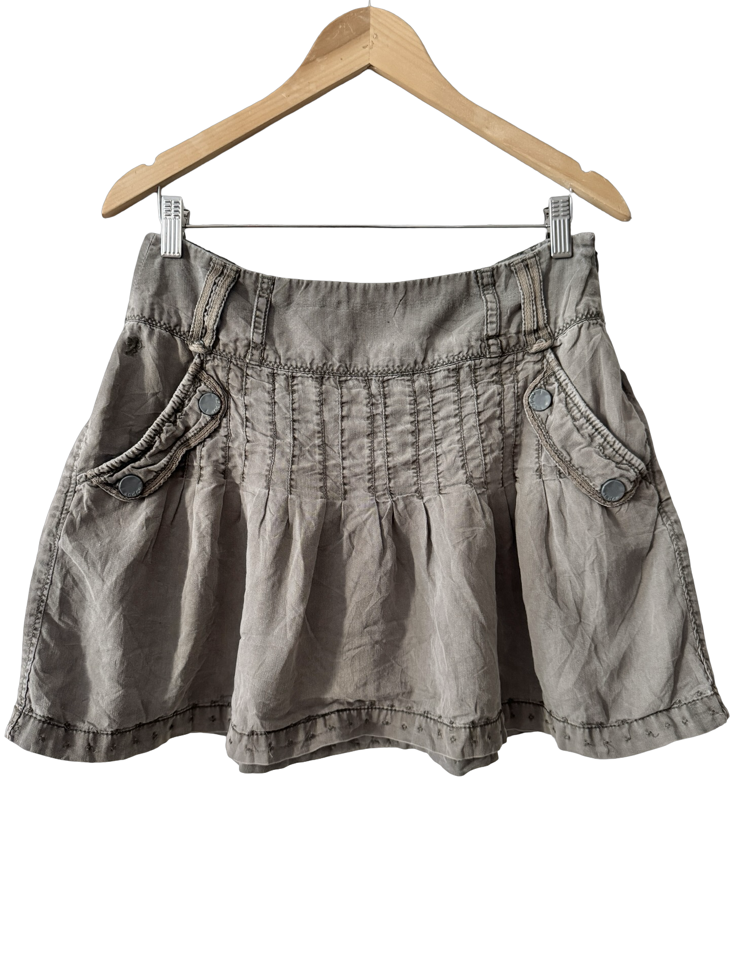Vintage Y2K European Cargo Girl Mini Skirt (M)