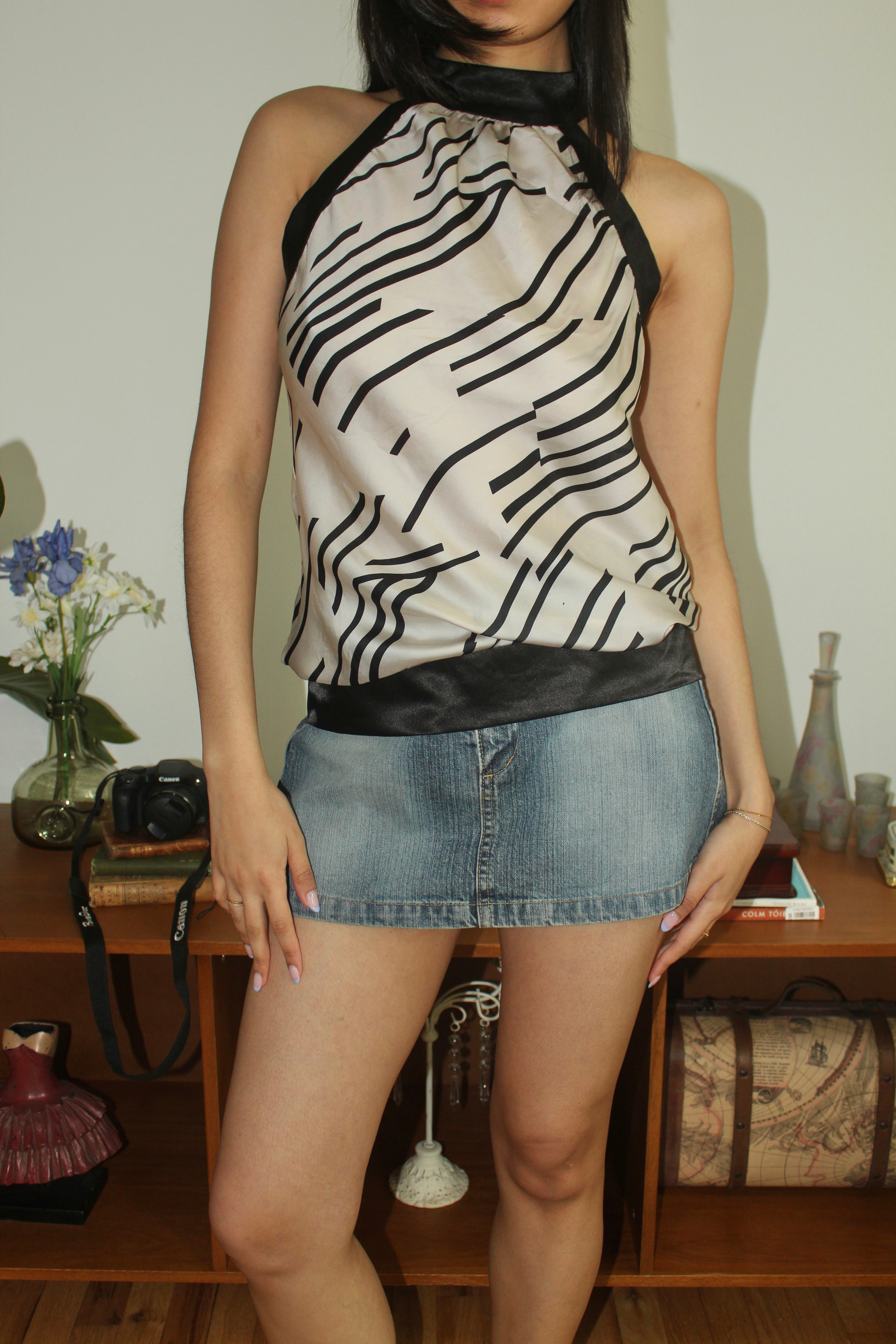 Vintage Y2K Graphic Muse Halter Blouse (S/M)